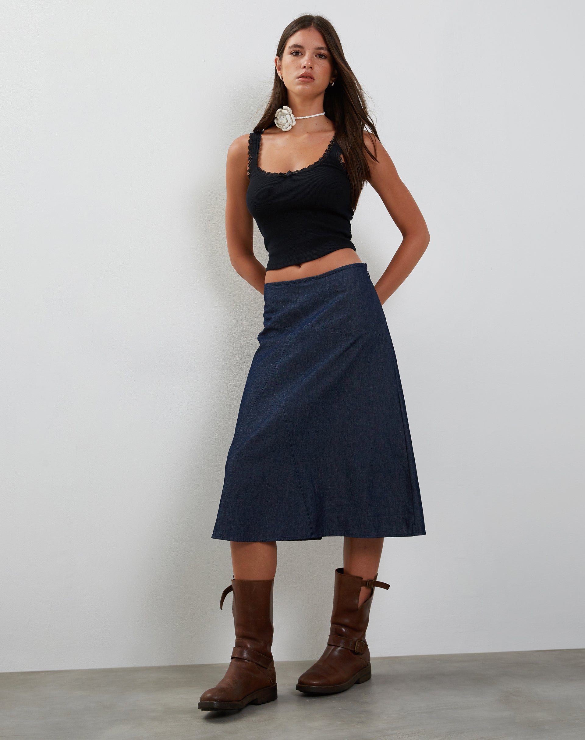 immagine di Imbrella Denim Midi Skirt in Indaco Scuro