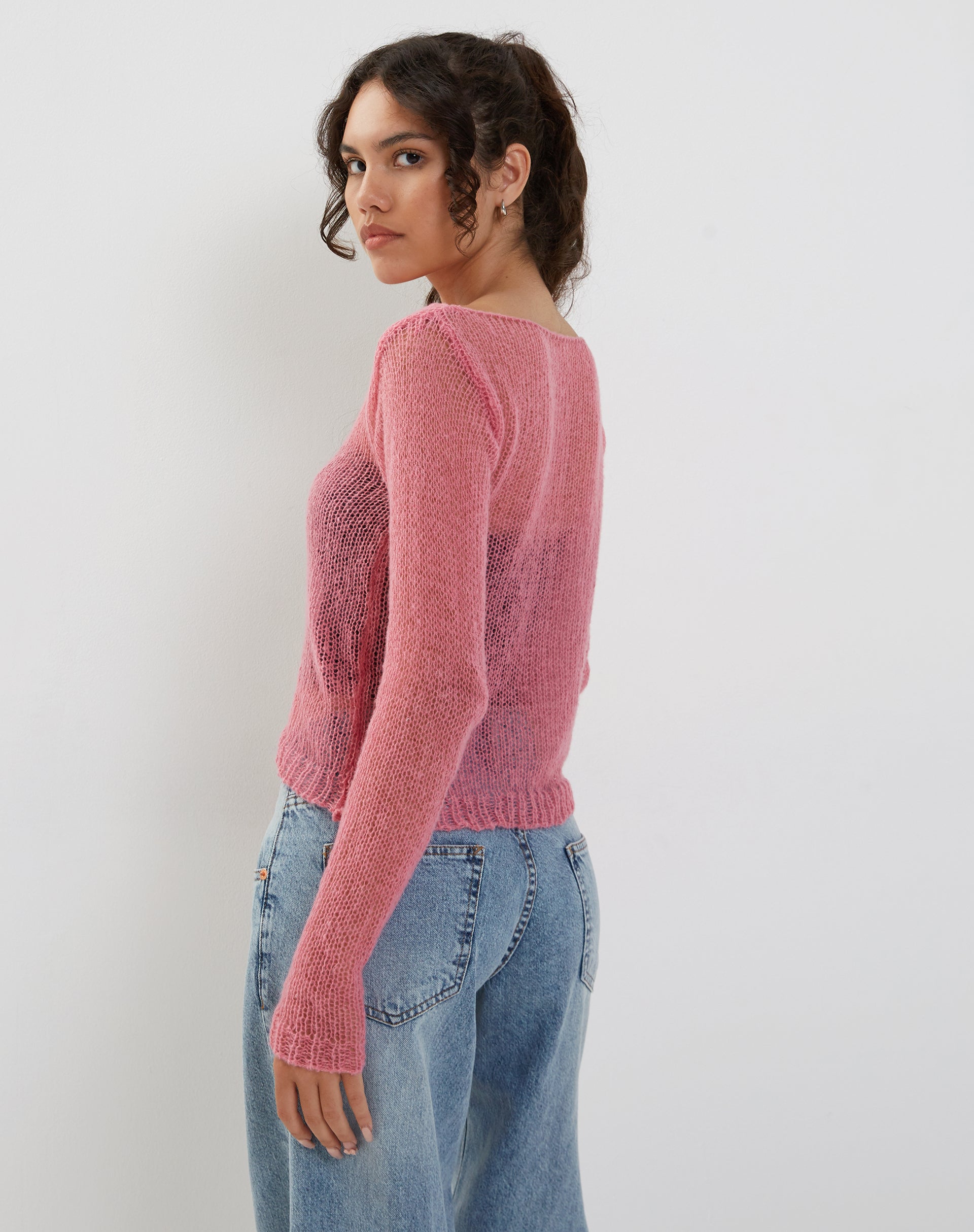 Immagine di Imelda Fine Open Knit Long Sleeve Top in rosa