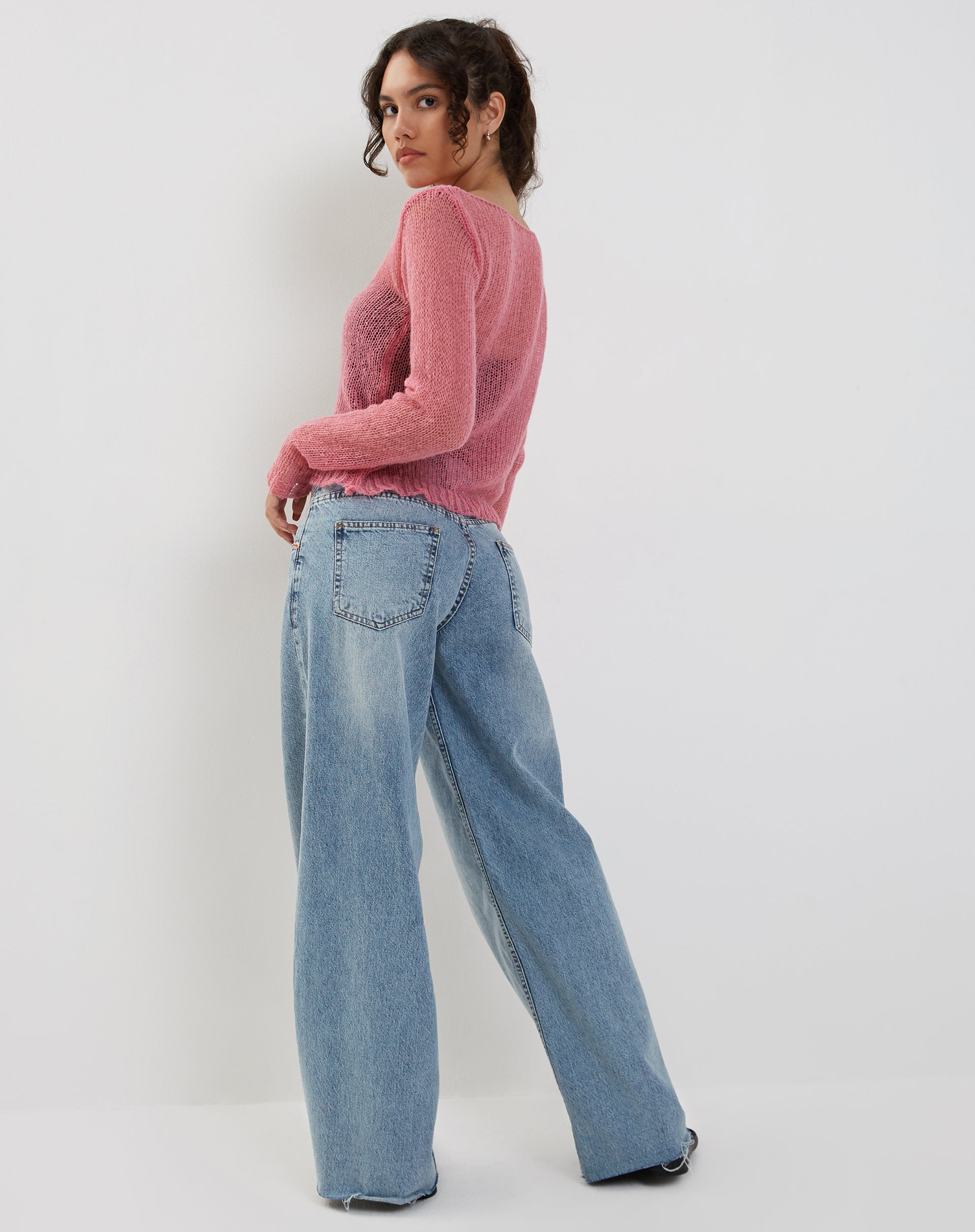 Immagine di Imelda Fine Open Knit Long Sleeve Top in rosa