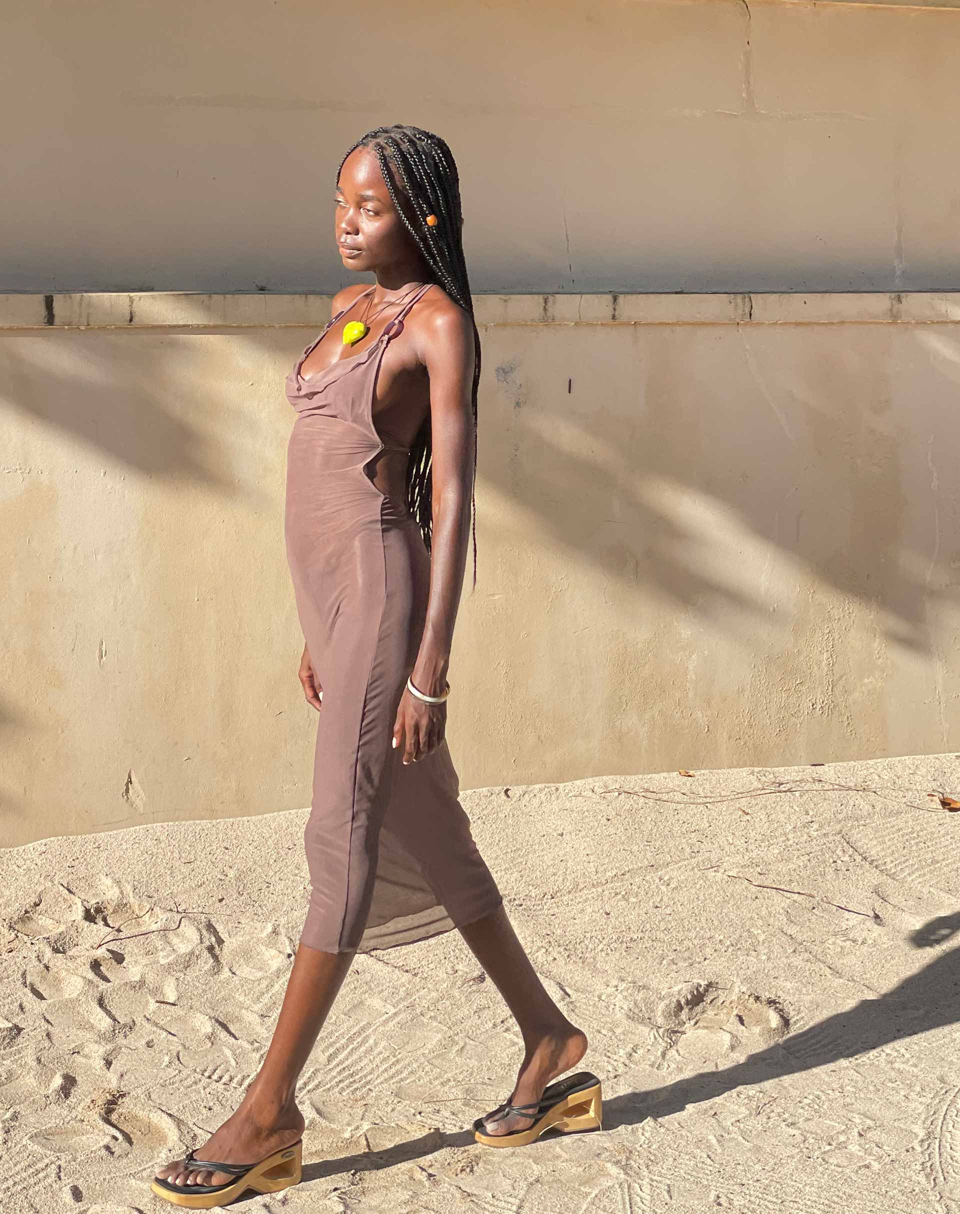 Immagine di Maysa Midi Dress in rete Caffè