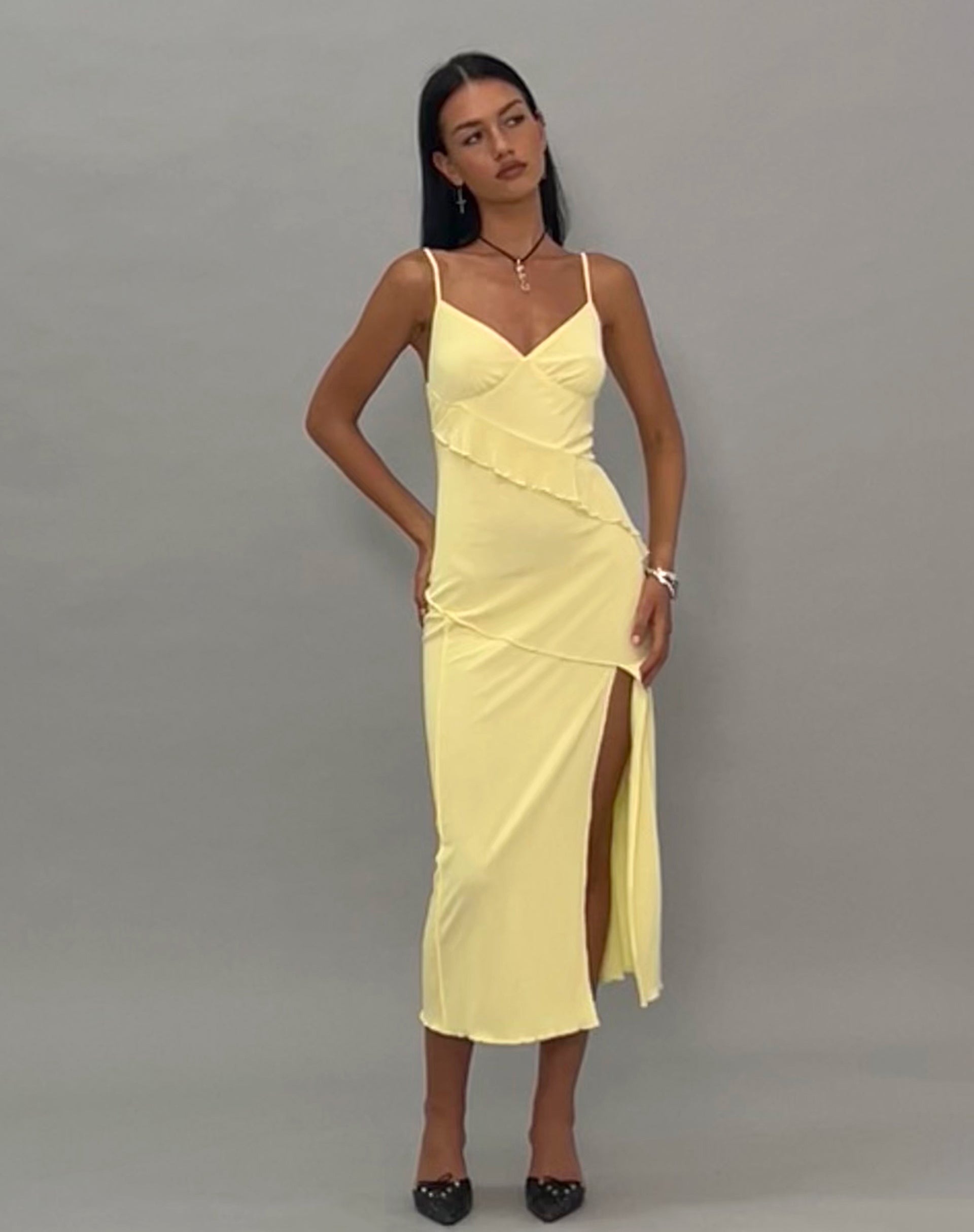 Immagine di Jacy Ruffle Midi Dress in Mesh Lemon