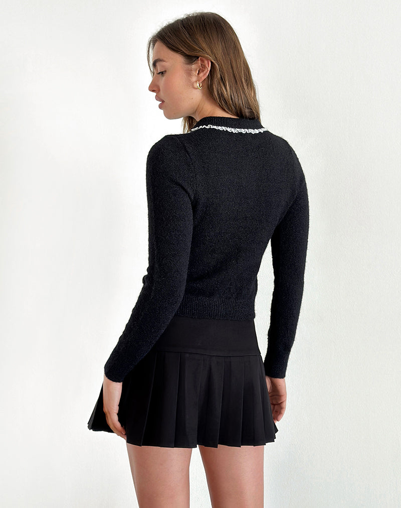 Immagine di Jaiko Cardi in maglia nera