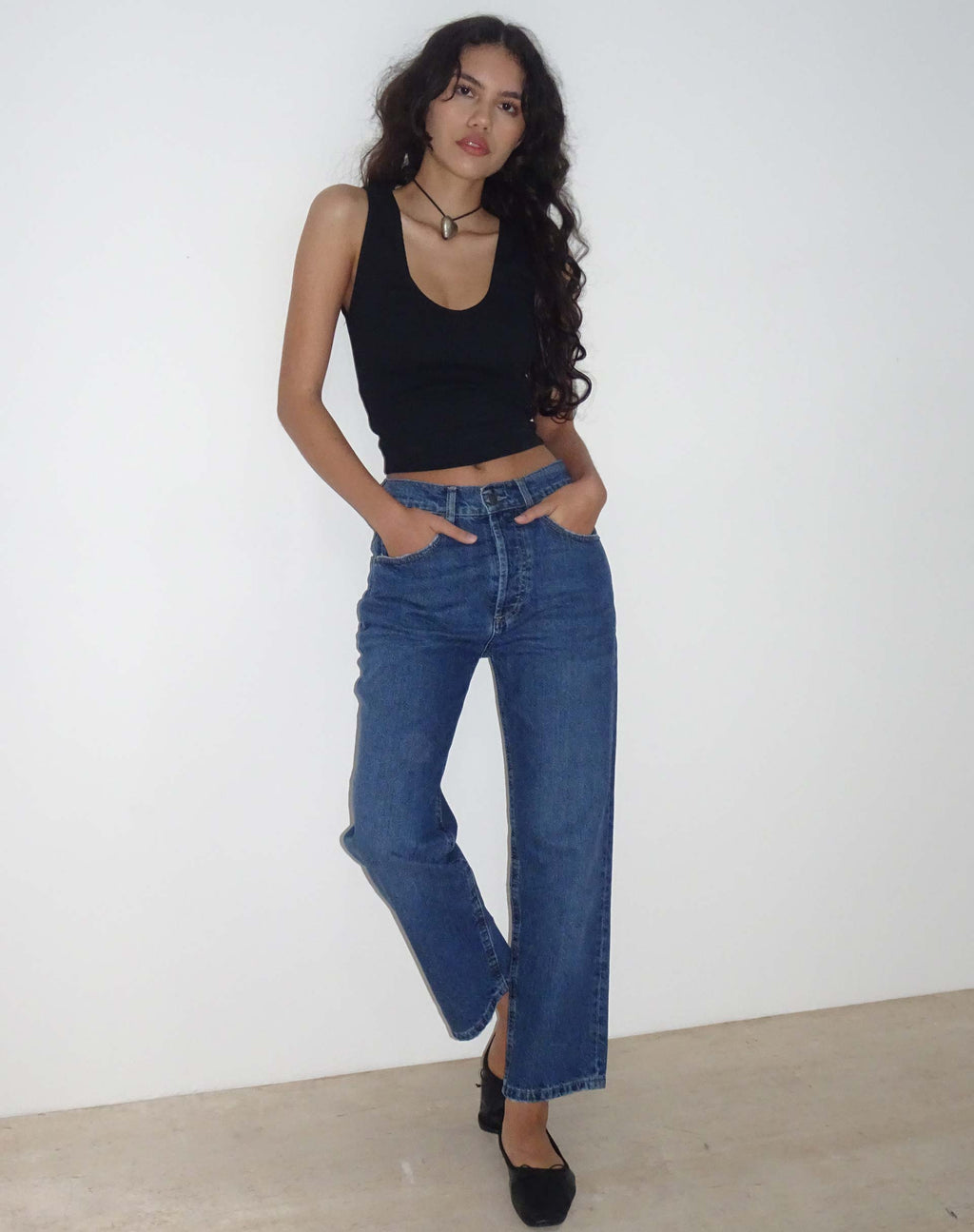 Jeans a gamba dritta a vita media in denim usato blu medio