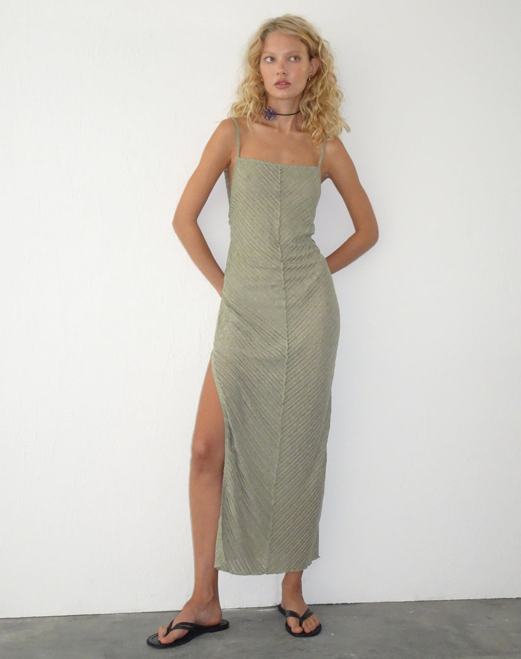 Jenaya - Vestito midi lavorato a maglia in salvia