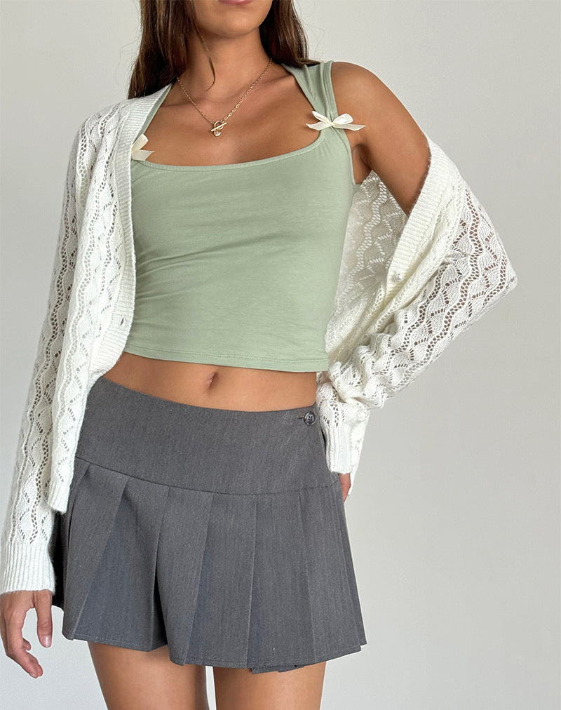 Immagine di Jiniso Crop Top in salvia con fiocchi avorio