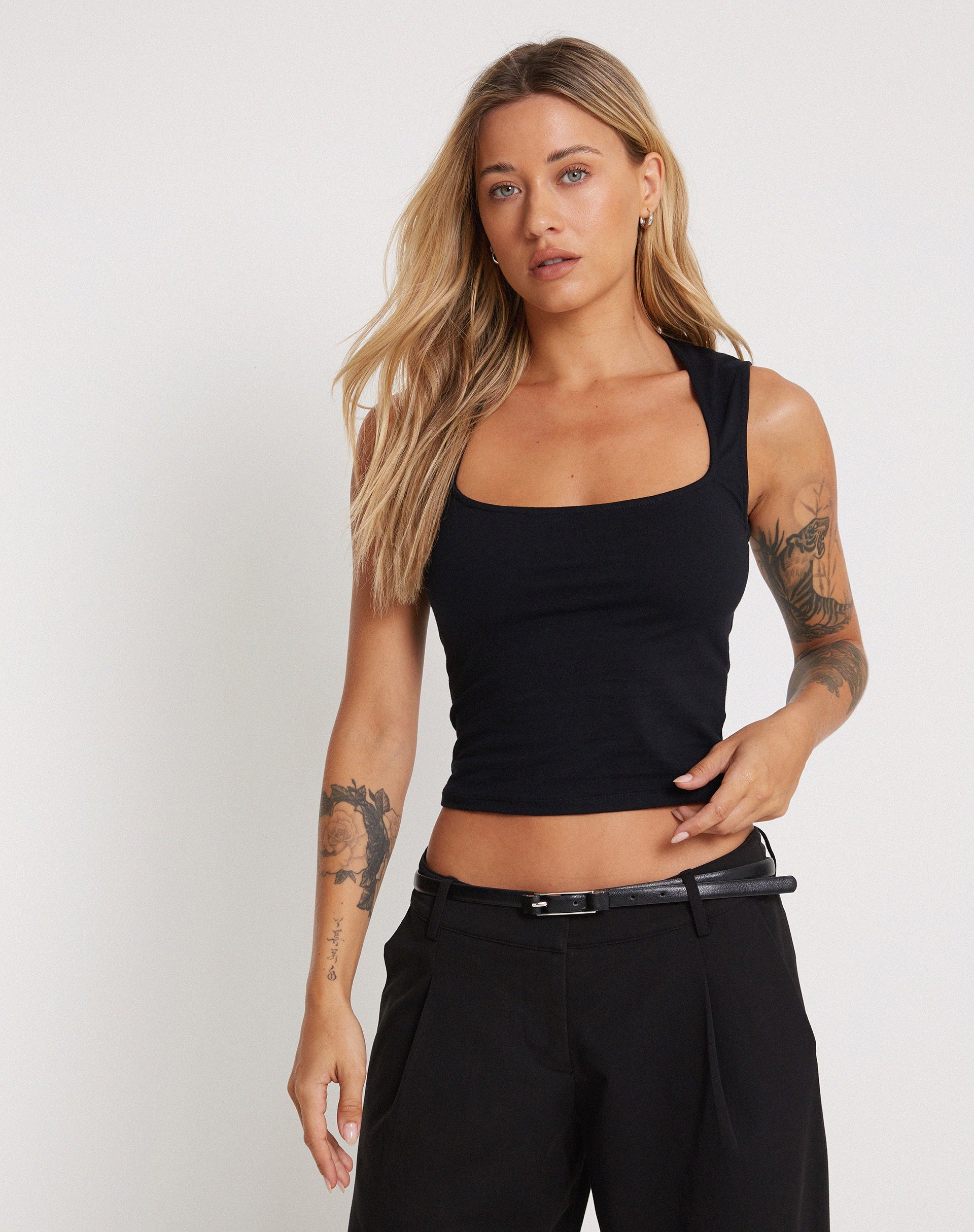 Immagine di Jinsu Crop Top in Lycra Nero