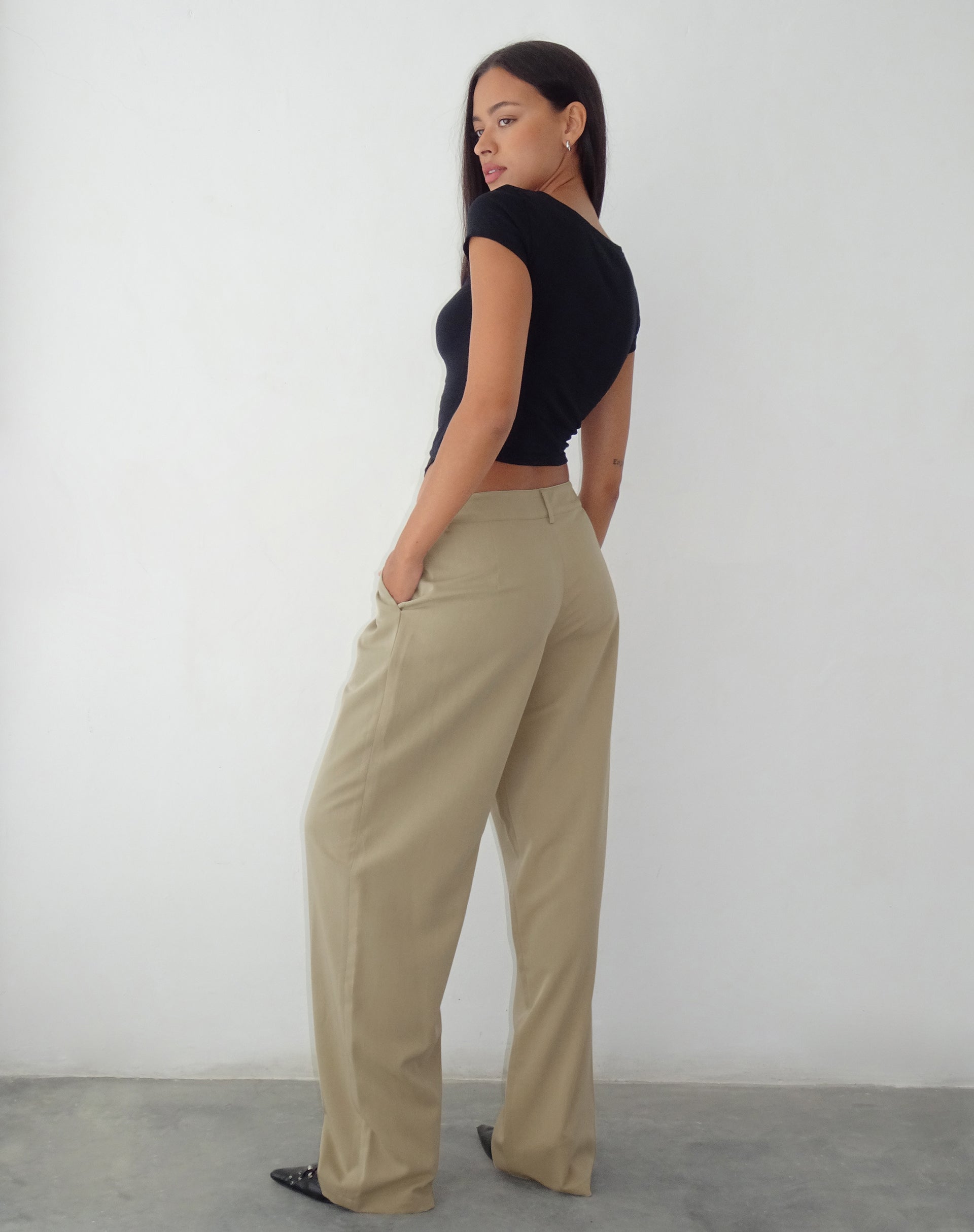 Immagine di Sakaria Pantalone a gamba larga in pietra sartoriale