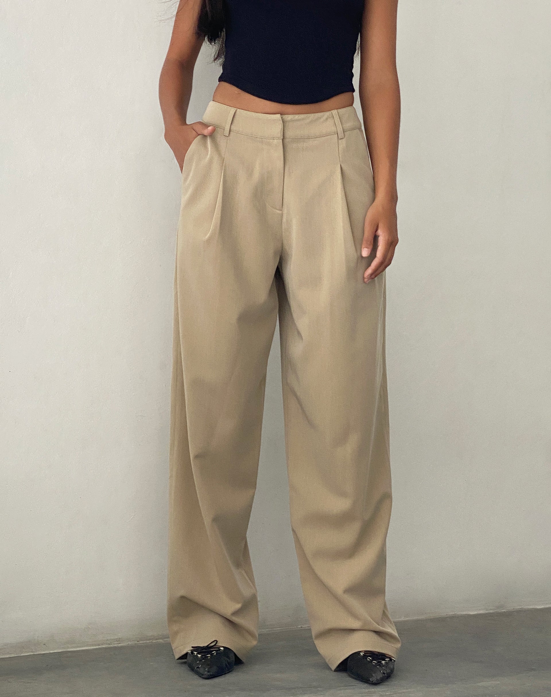 Immagine di Sakaria Pantalone a gamba larga in pietra sartoriale