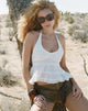 Immagine di Juanita Frill Halterneck Top all'uncinetto bianco