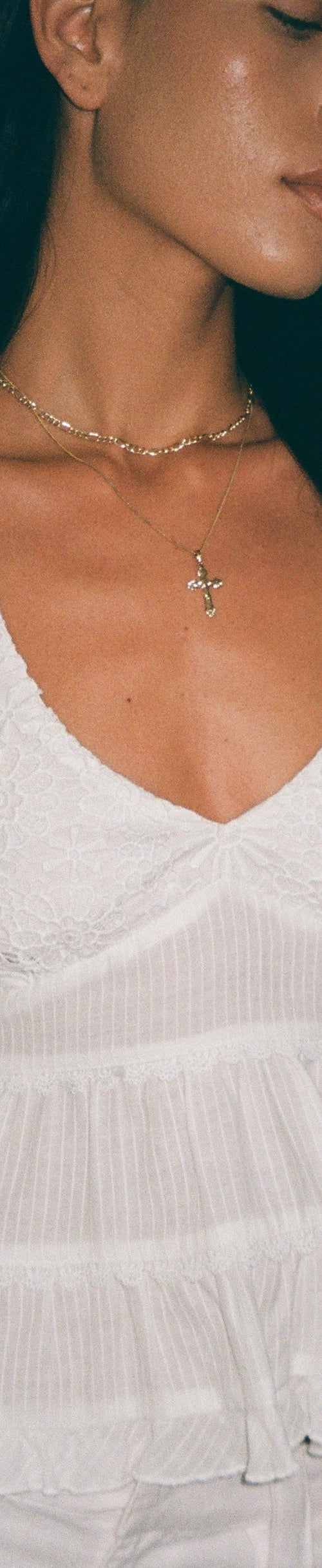 Immagine di Juanita Frill Halterneck Top all'uncinetto bianco