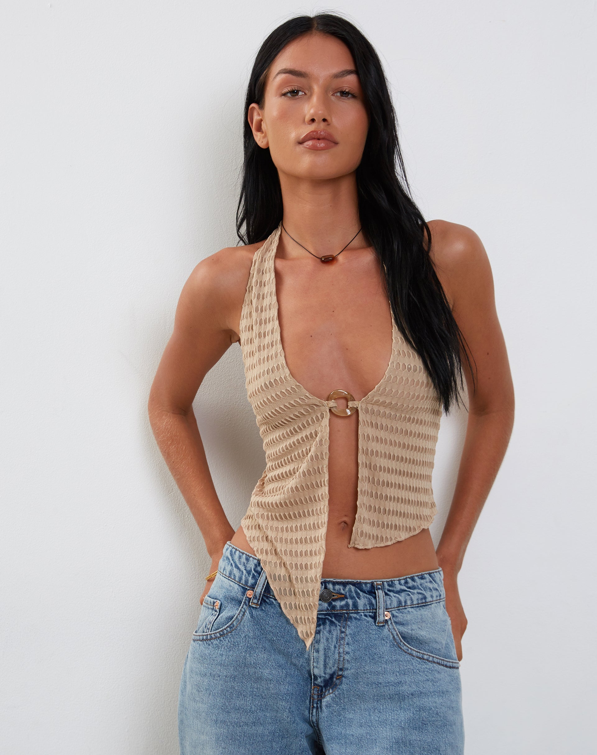 Immagine di Kacie Waffle Knit Halterneck Butterfly Top in Oat