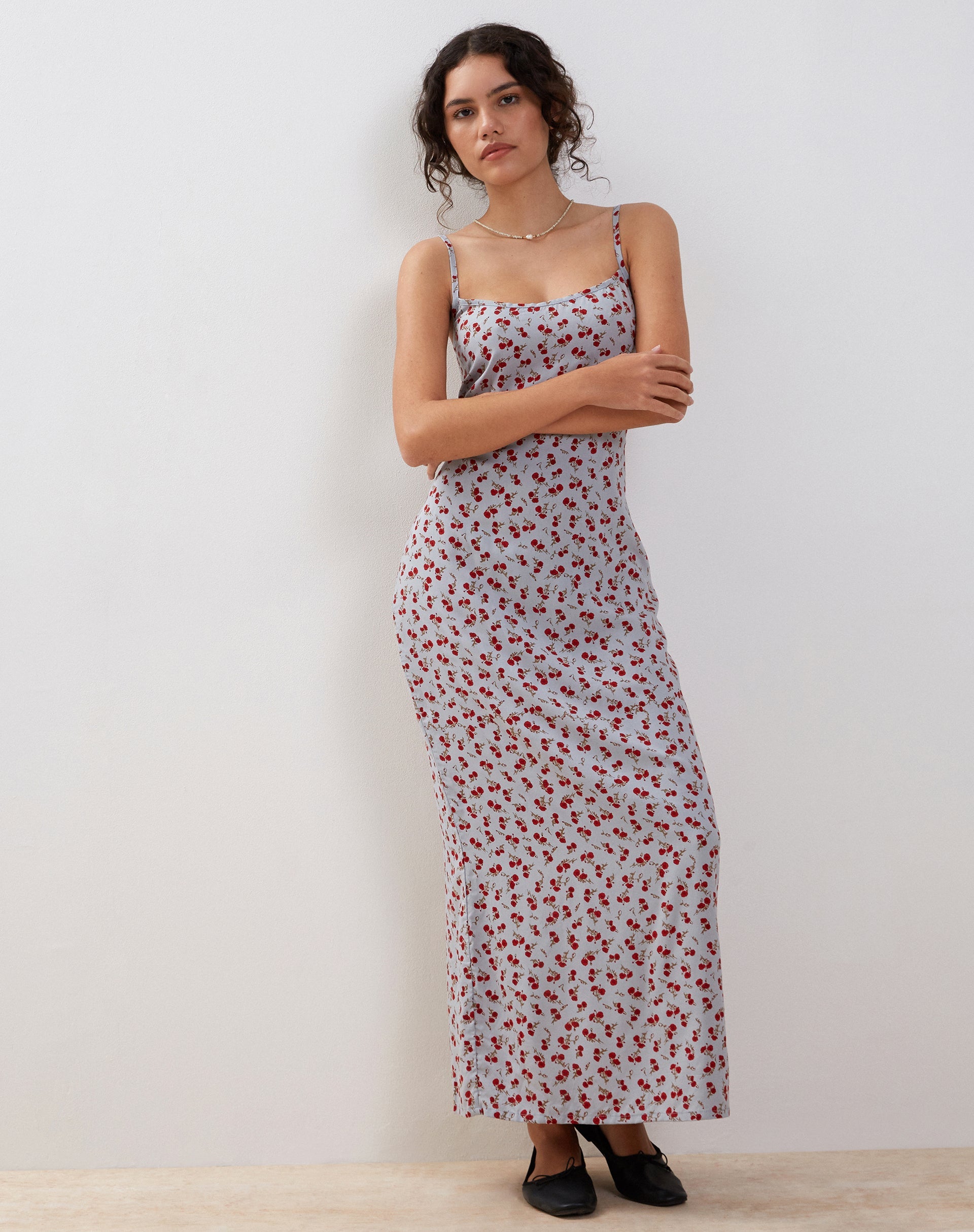 Immagine di Kafka Maxi Slip Dress in blu floreale Ditsy