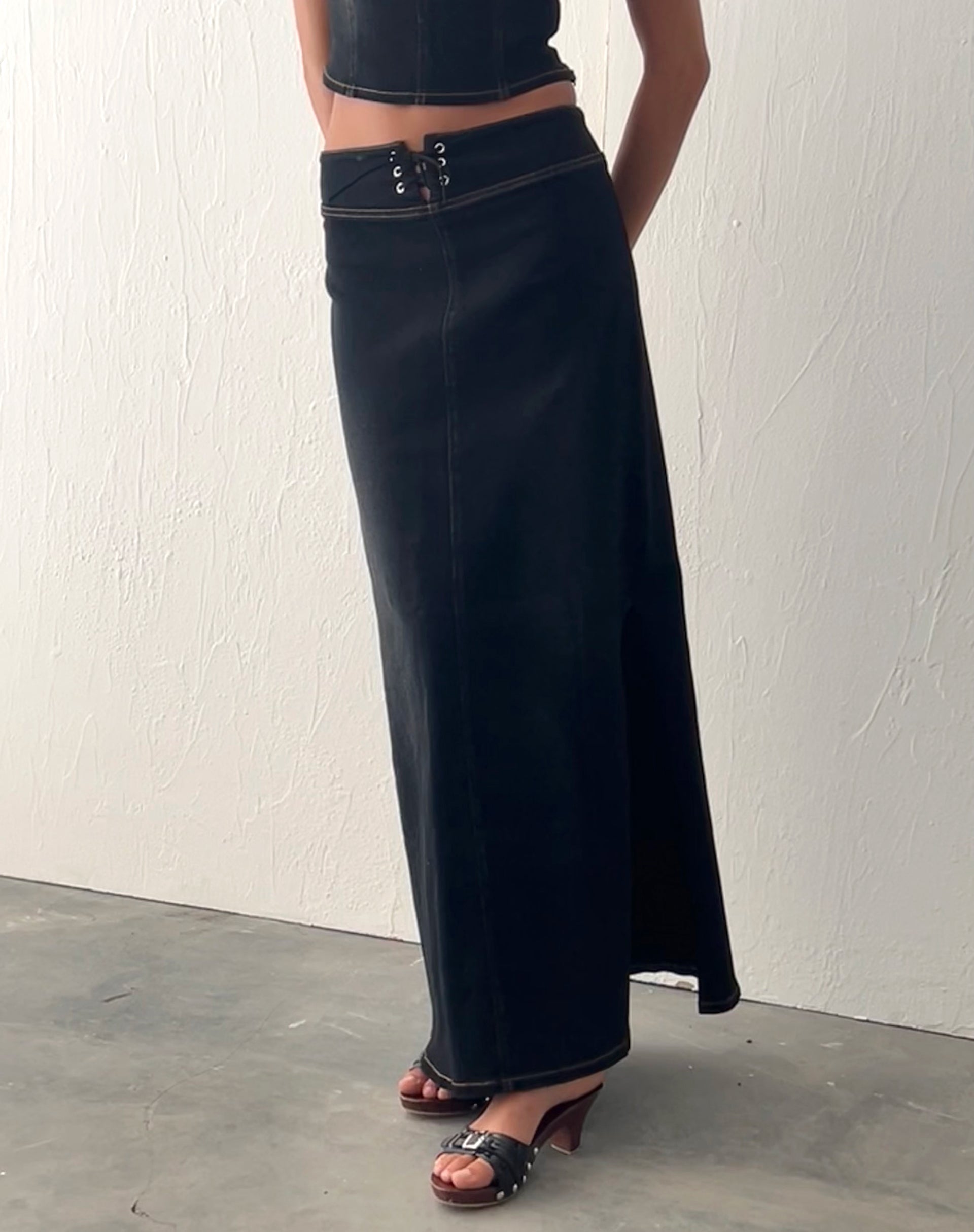 Immagine di Lafille Maxi gonna in denim con lavaggio nero