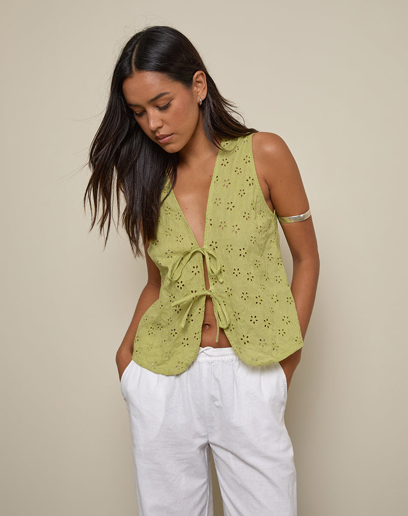 Immagine di Kayve - Top con laccetti in Little Daisy Broderie Lime
