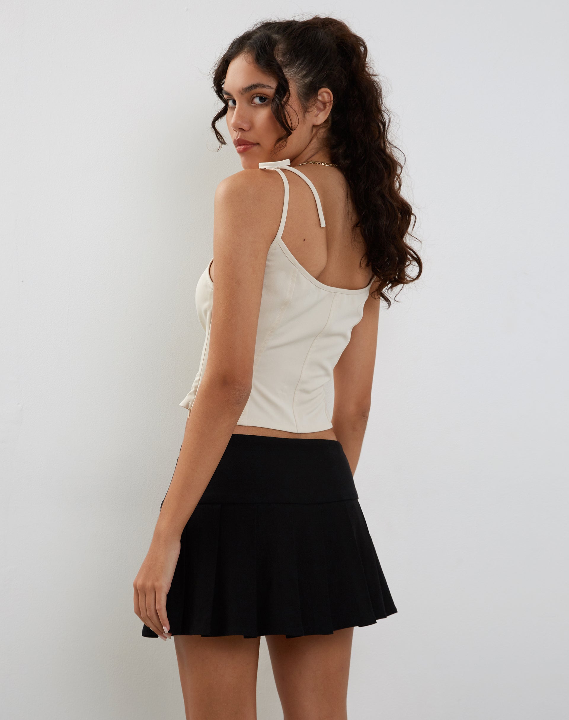 Immagine di Kiona Top corsetto in crema sartoriale