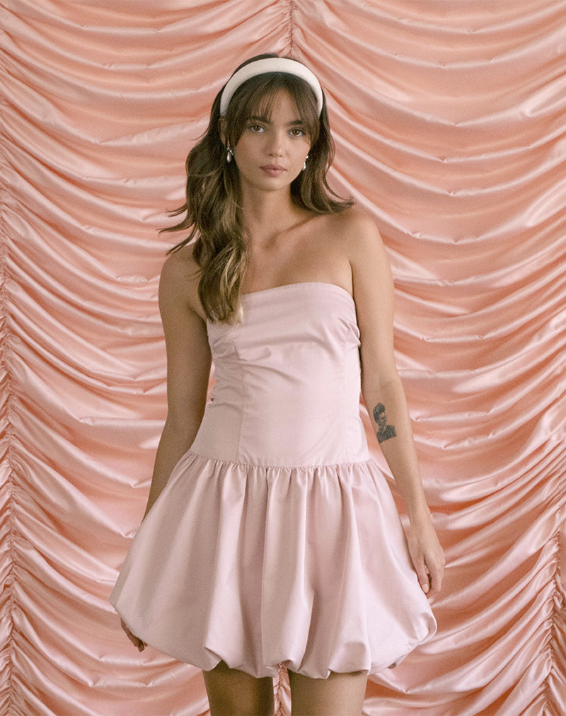 immagine di Krayofa Puffball Mini Dress in rosa baby