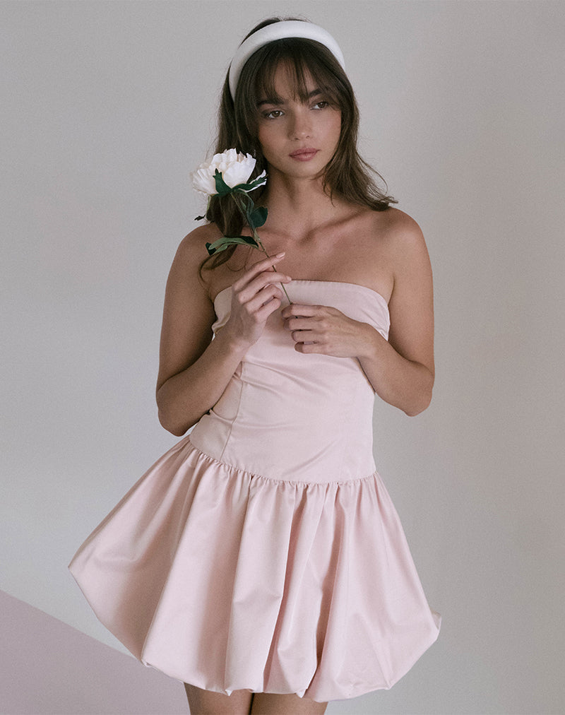 immagine di Krayofa Puffball Mini Dress in rosa baby