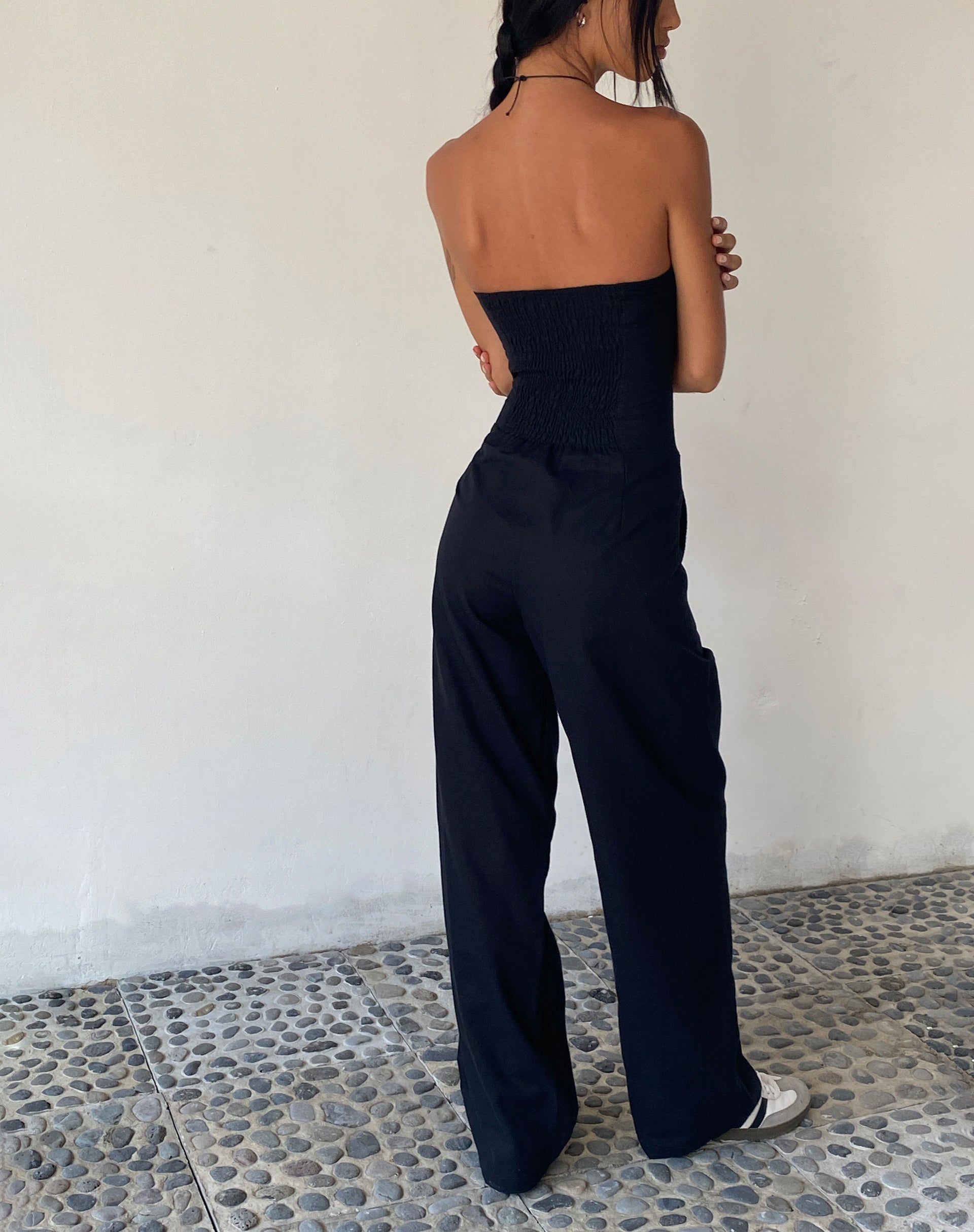 immagine di MOTEL X JACQUIE Kyaria Tuta a fascia in nero