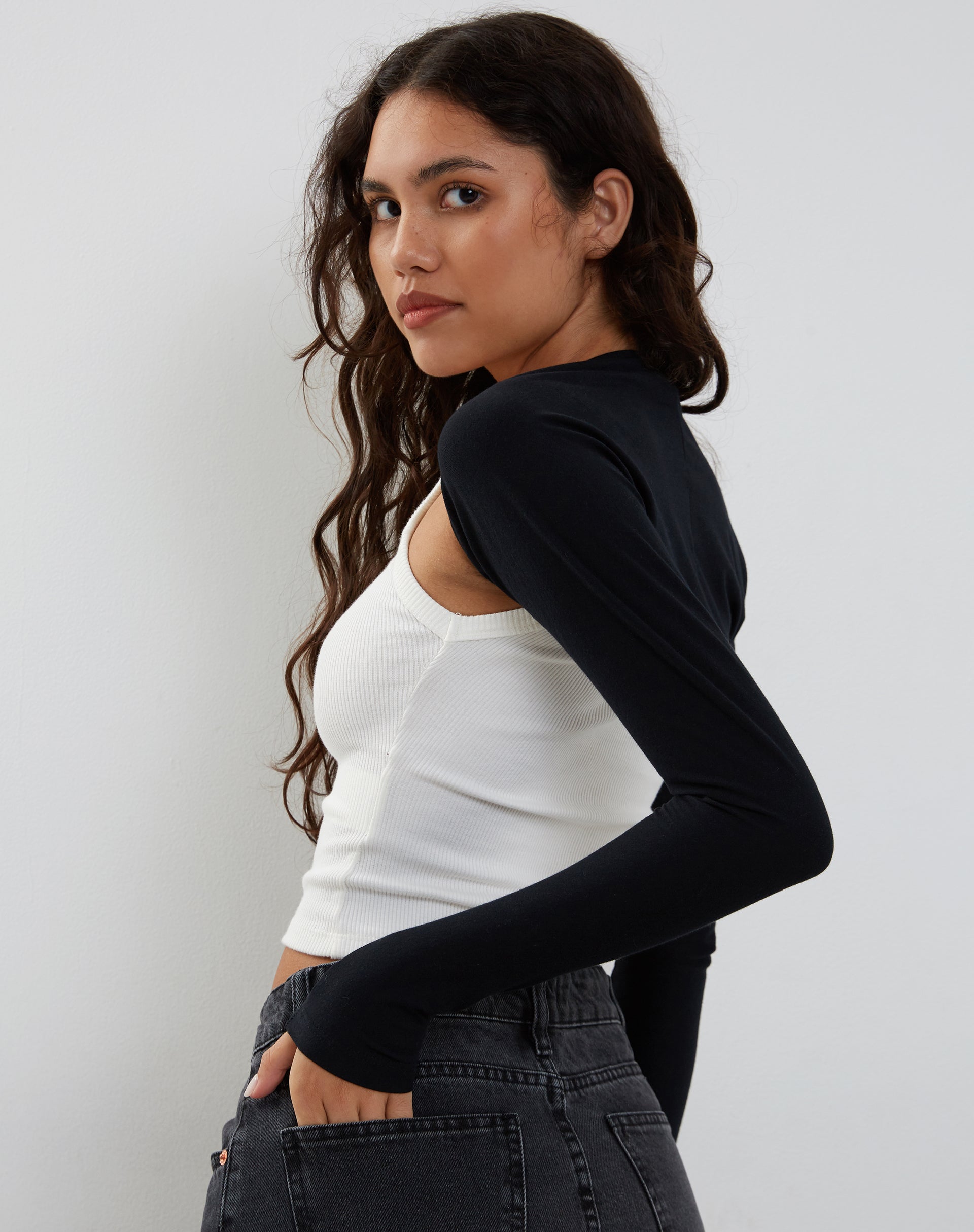 Immagine di Ladri Shrug Top in lycra nera