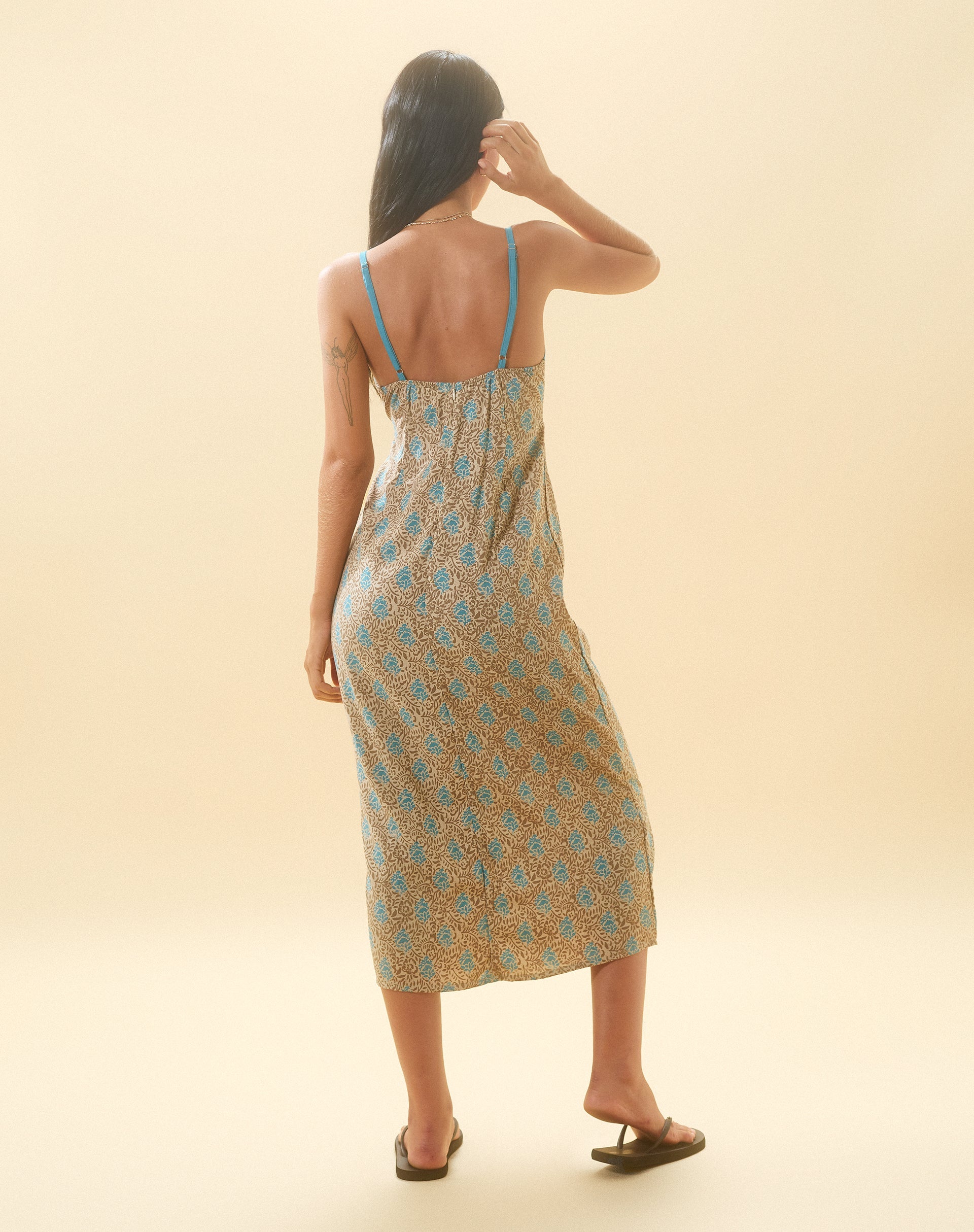 immagine di Lalu Midi Dress in Bohemian Batik Blu Marrone