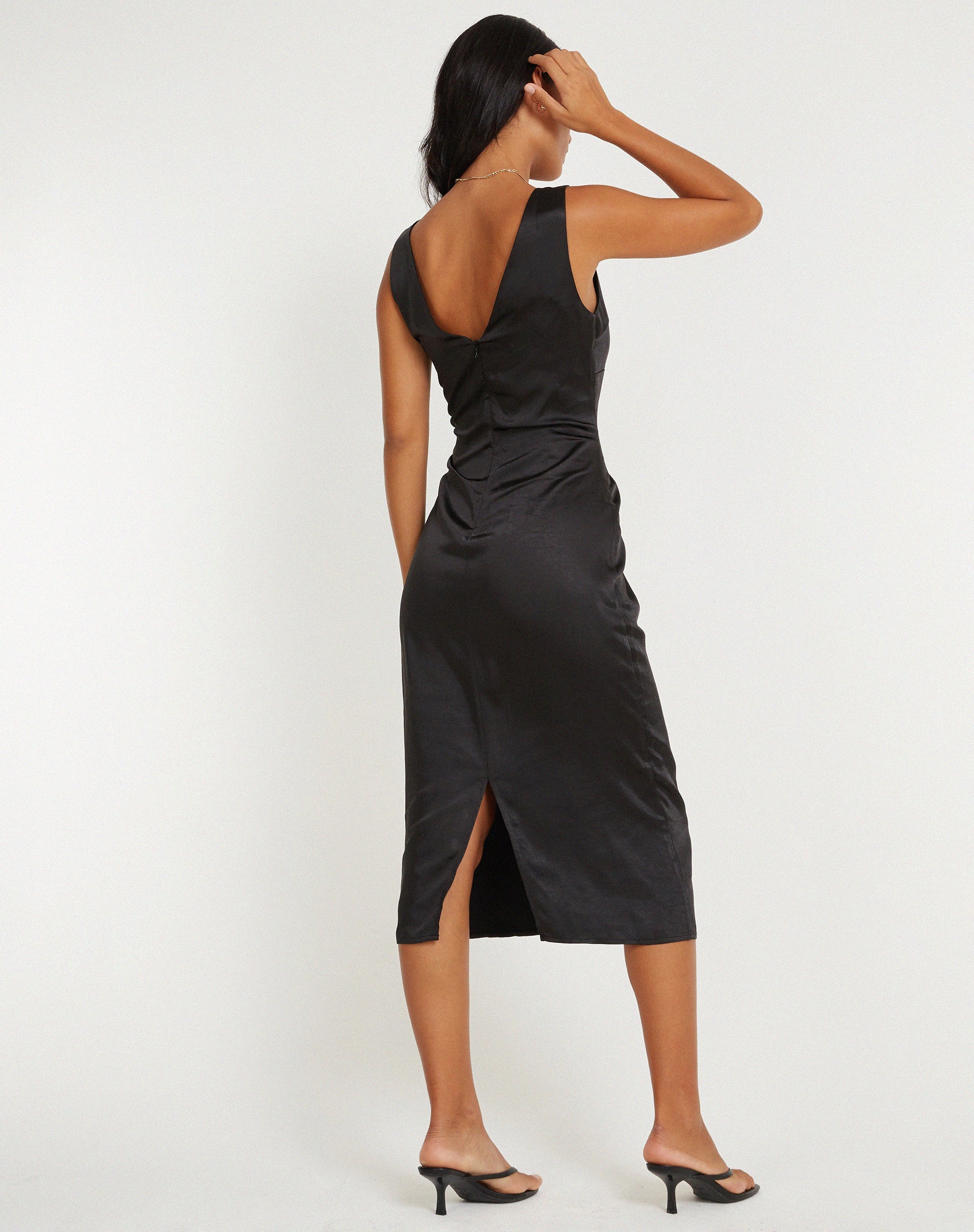 immagine di Lasanda Midi Dress in nero