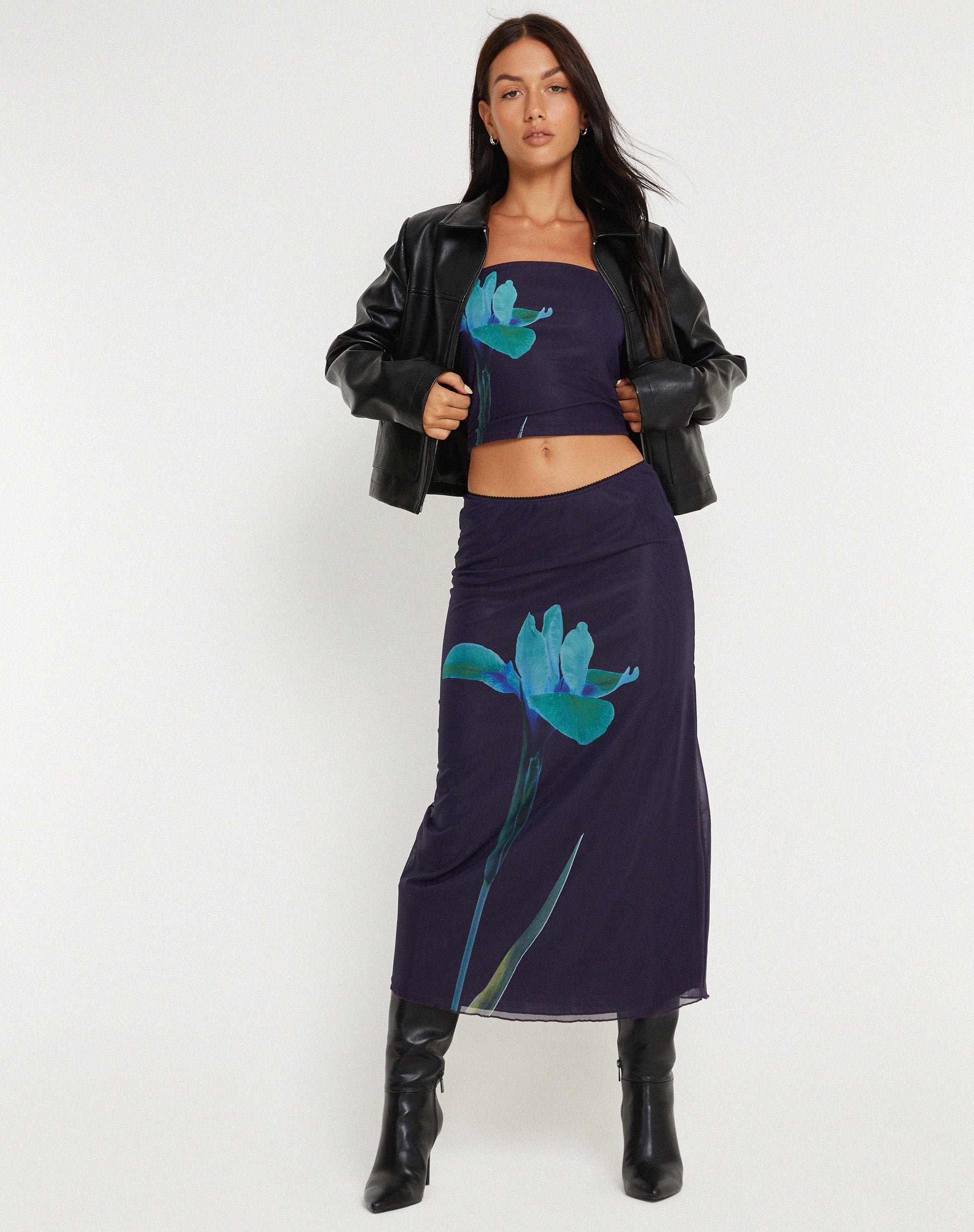 immagine di Shae Mesh Bandeu Top in Navy Flower