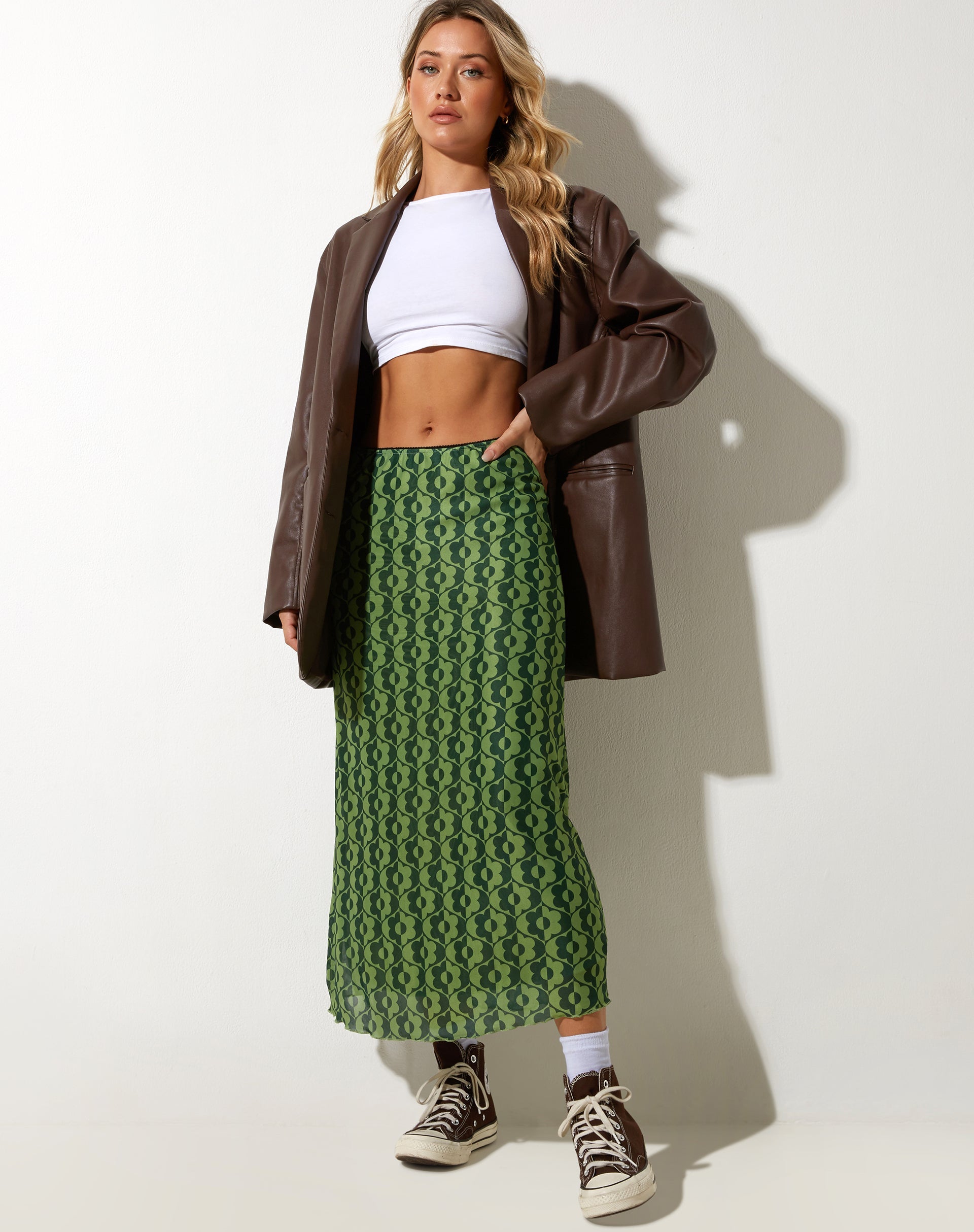 immagine di Lassie Midi Skirt in verde margherita ondulato