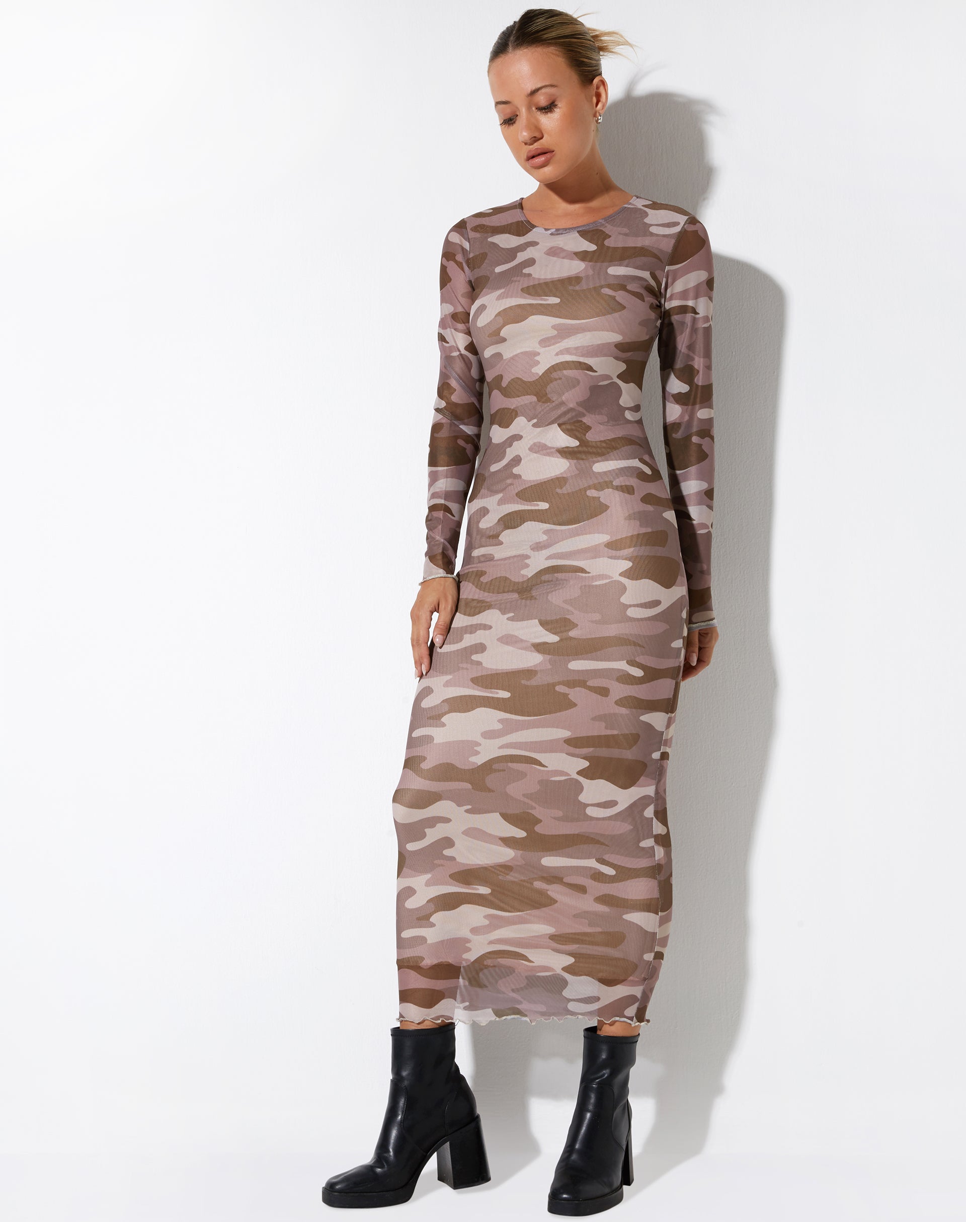 immagine di Laura Midi Dress in camo