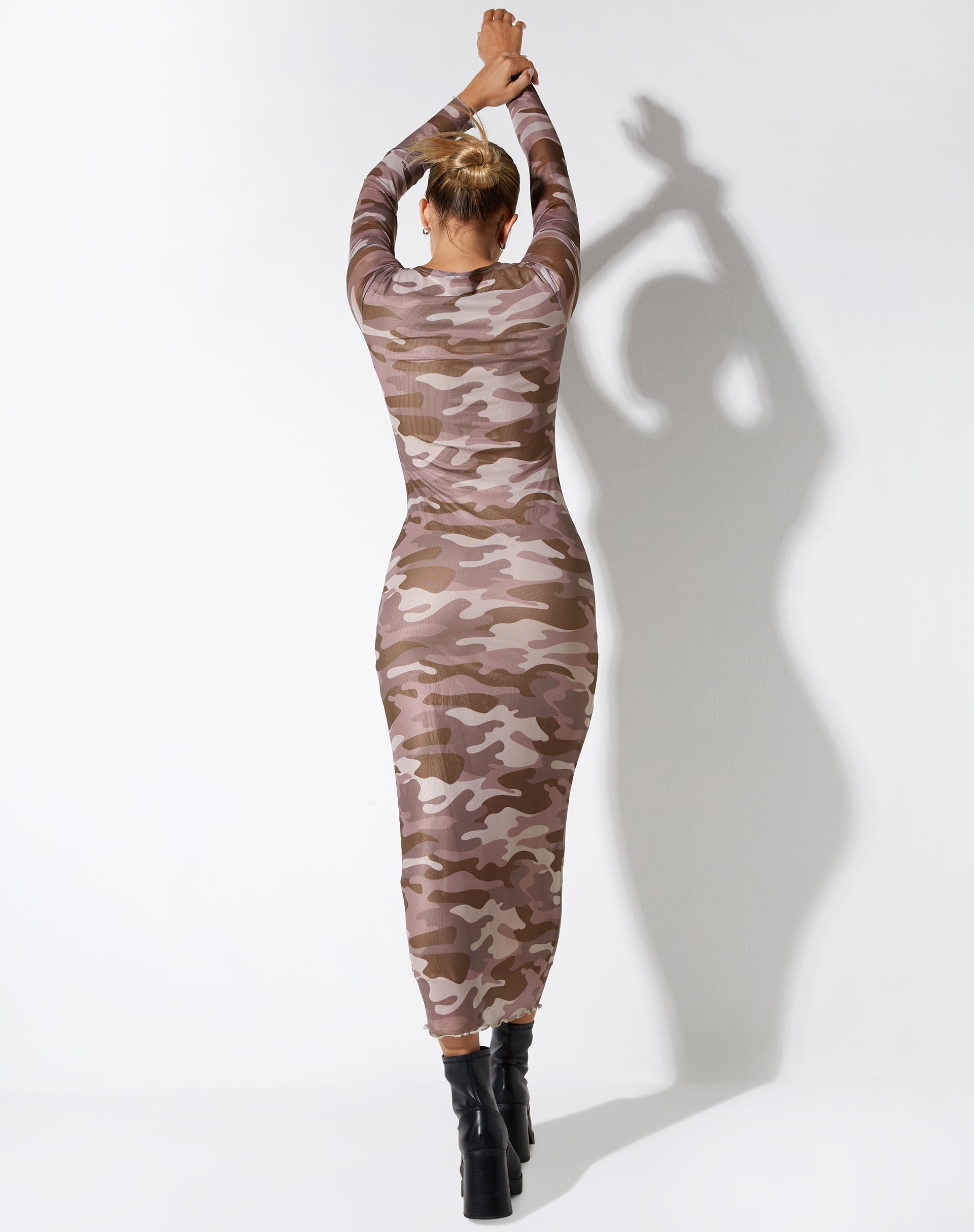 immagine di Laura Midi Dress in camo