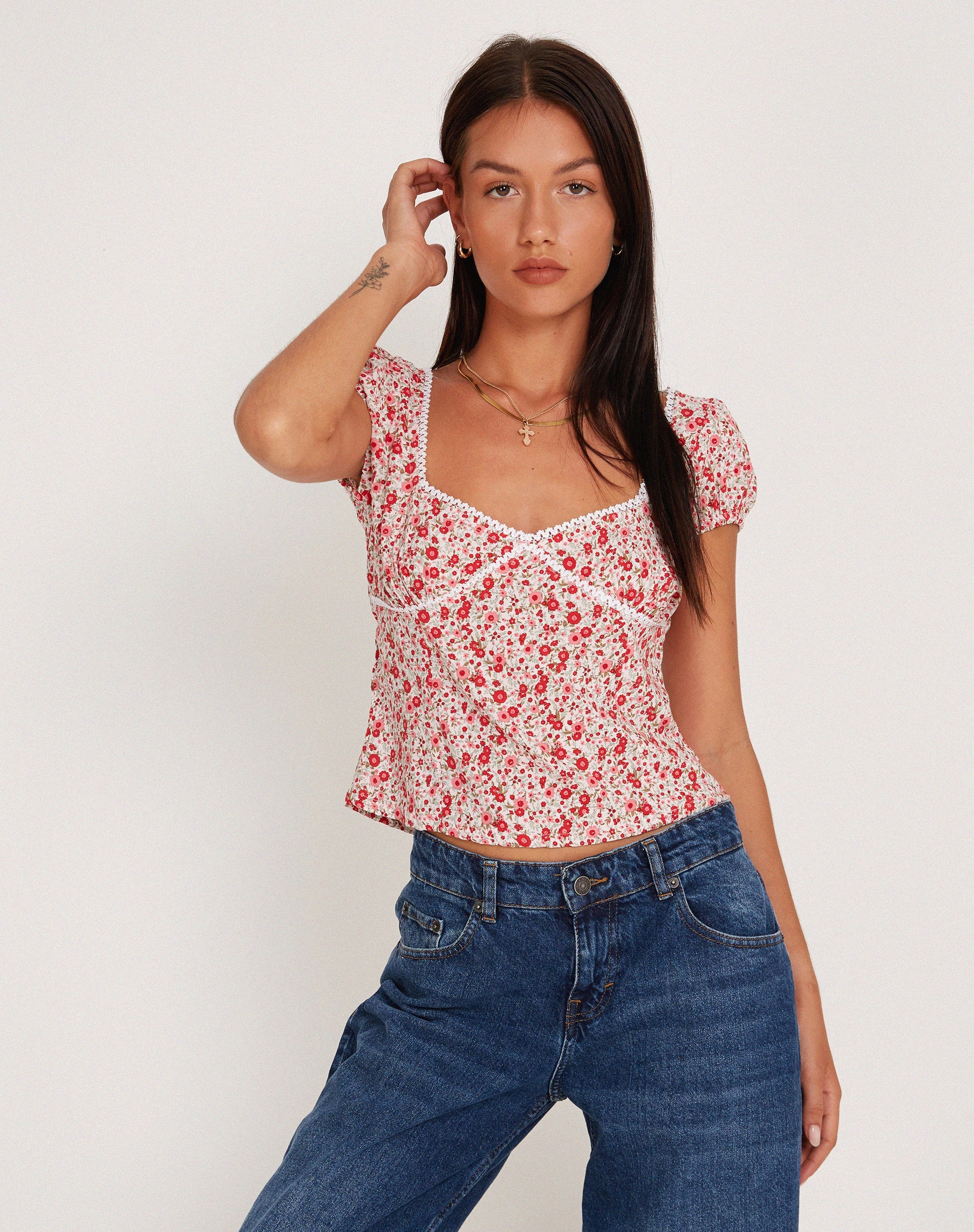 Immagine di Laz Top in Blush Red Ditsy Floral