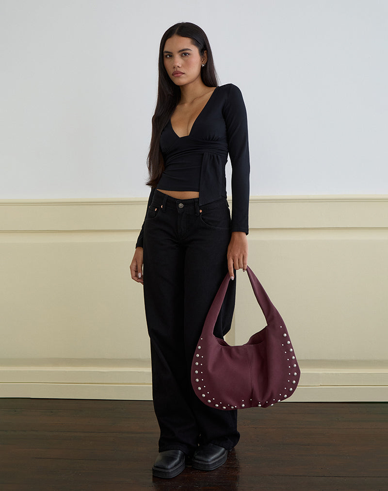 Borsa Slouch con borchie in borgogna