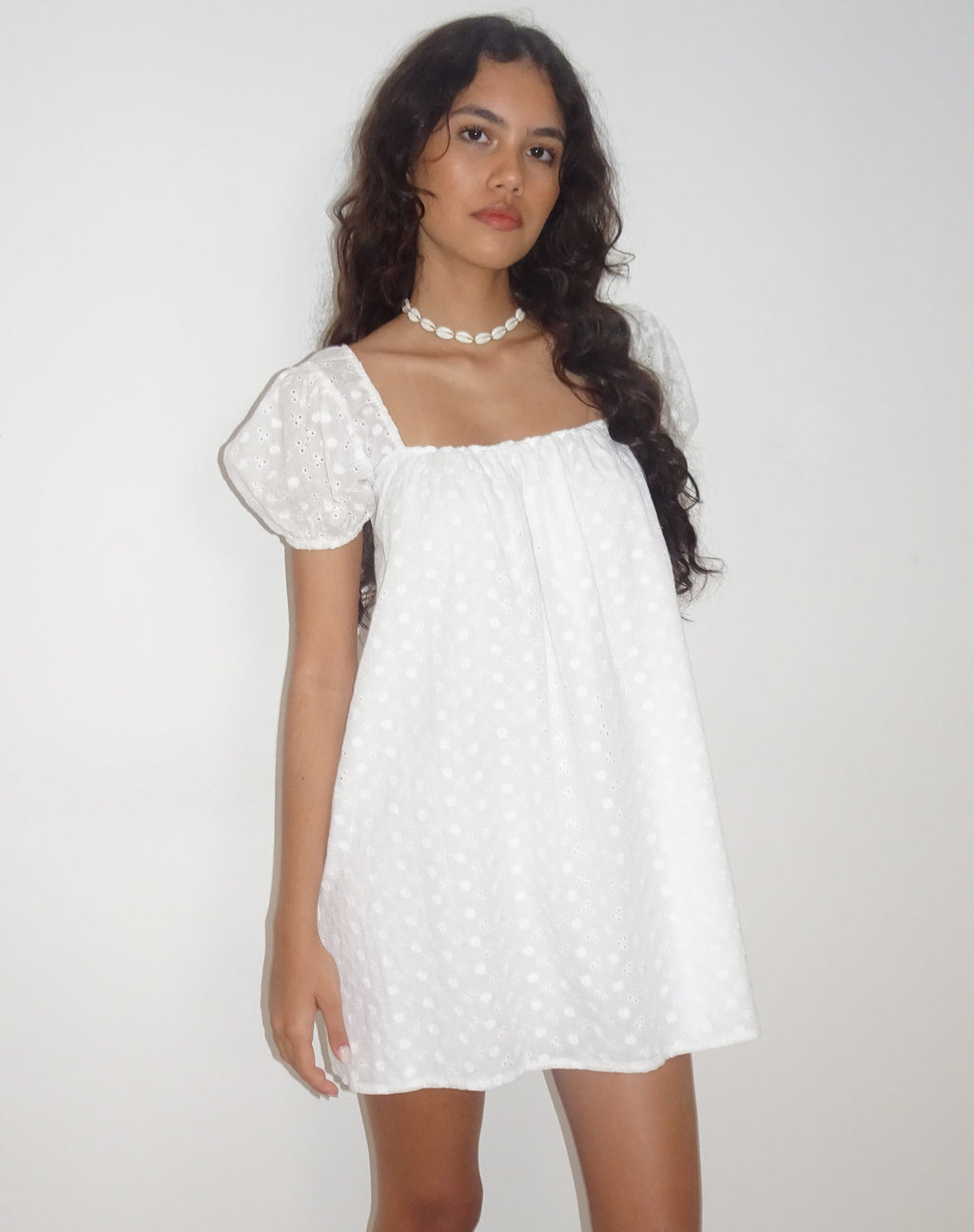 Mini abito Leyona Broderie in bianco