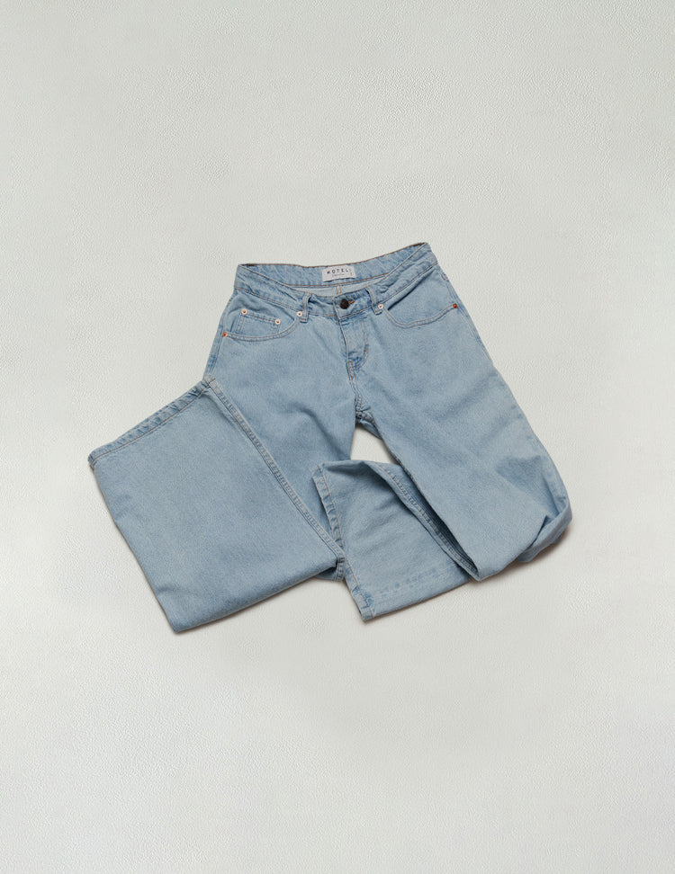 Denim con lavaggio chiaro