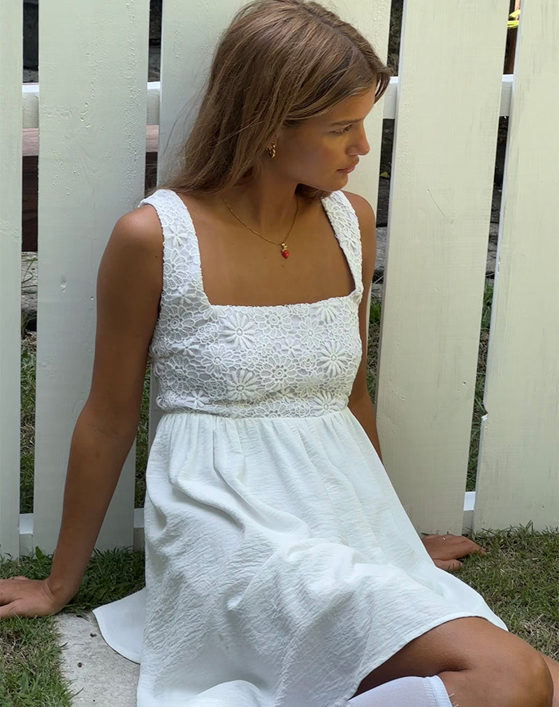 Immagine di Liselotte Mini Dress in Avorio