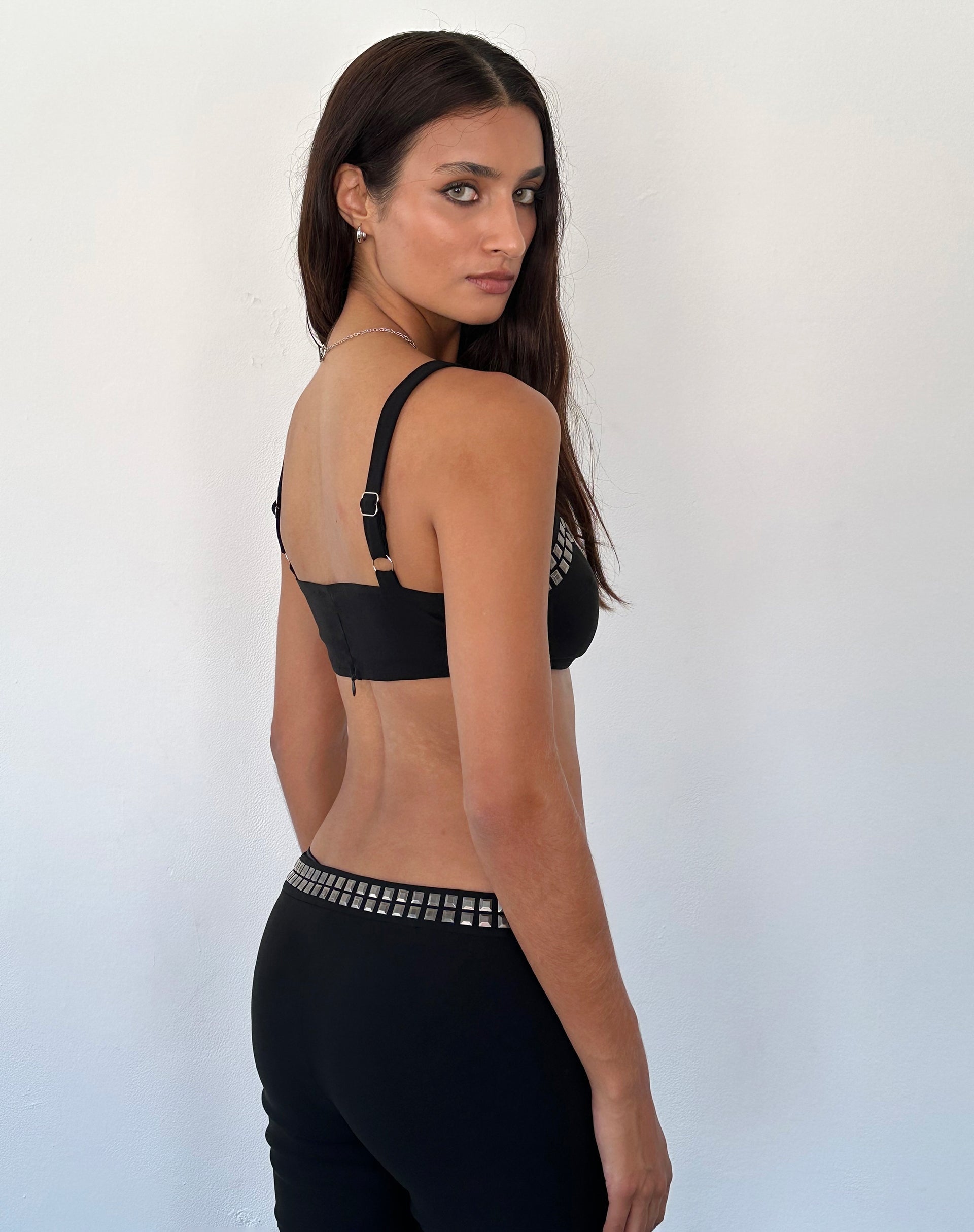 Immagine di Liu Bralette con borchie in nero Sartoria