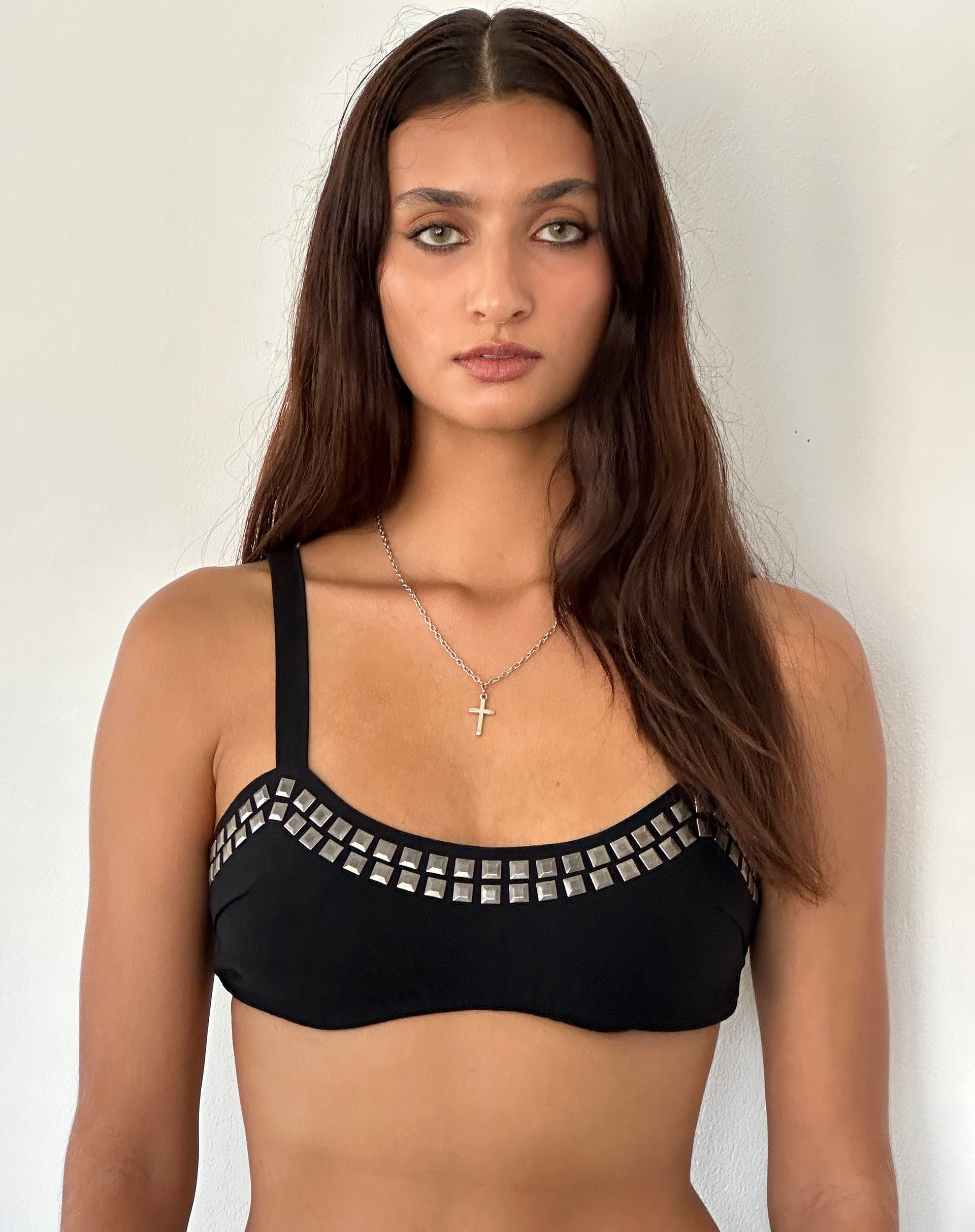 Immagine di Liu Bralette con borchie in nero Sartoria