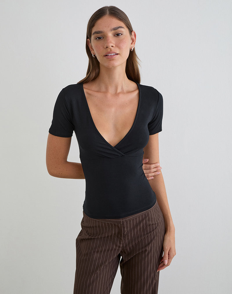 Immagine del top crossover Lobos in jersey di rayon nero