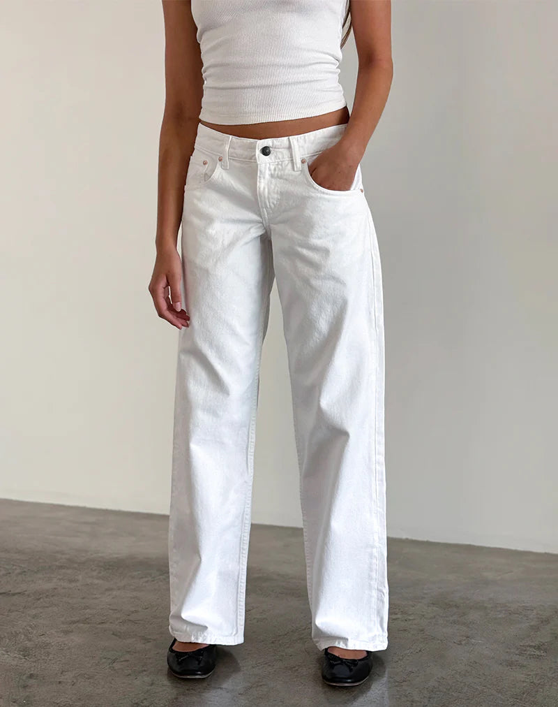 Jeans paralleli a vita bassa in bianco vero