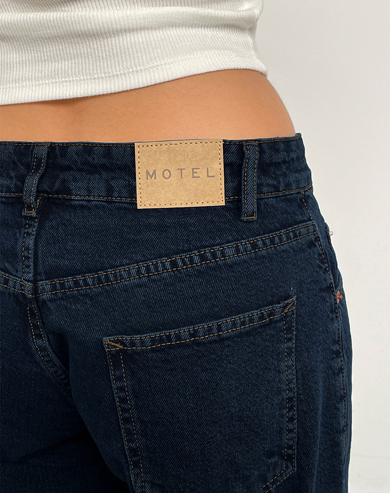 Immagine dei jeans a vita bassa in Blue Ink