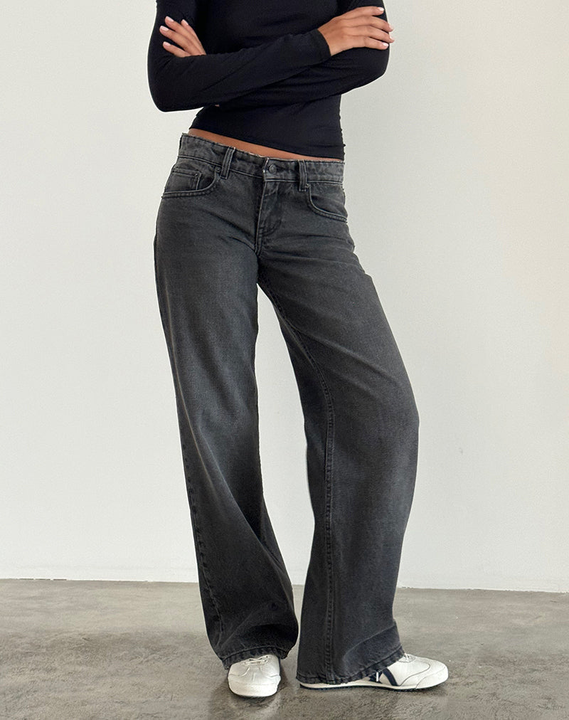 Immagine dei jeans Parallel a vita bassa in nero lavato grigio