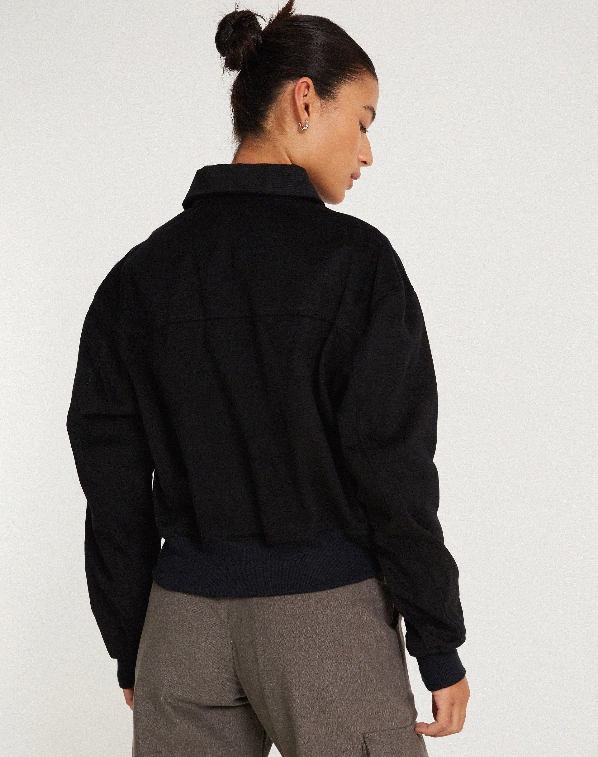 immagine della giacca MA2 in twill scamosciato nero