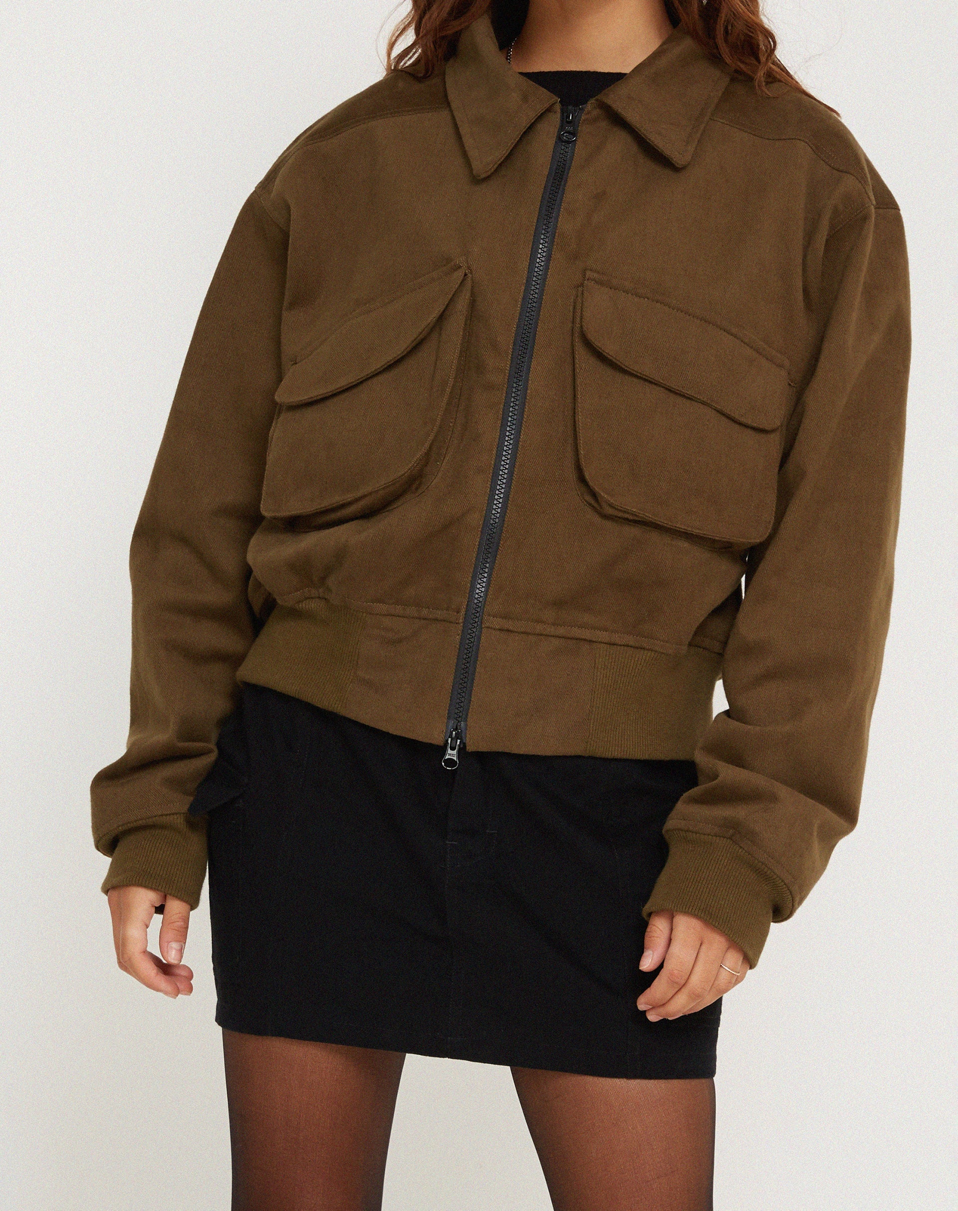 immagine della giacca MA2 in Twill Suede Khaki