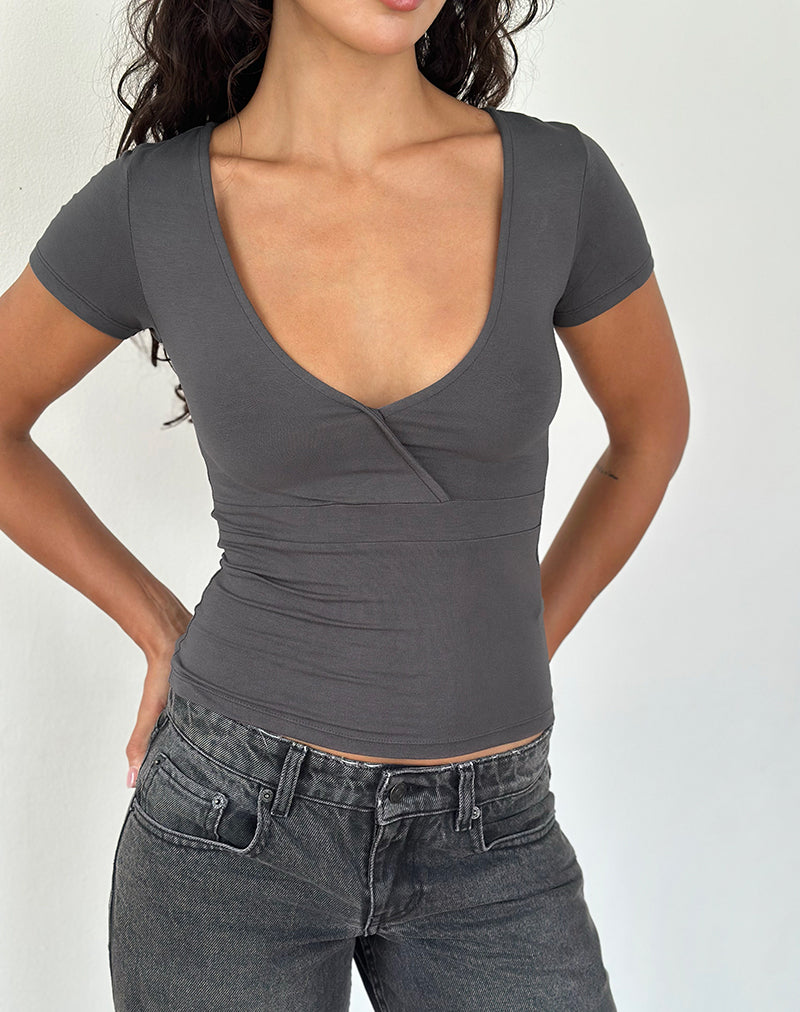 Immagine di Machiko Plunge Wrap Top in grigio antracite
