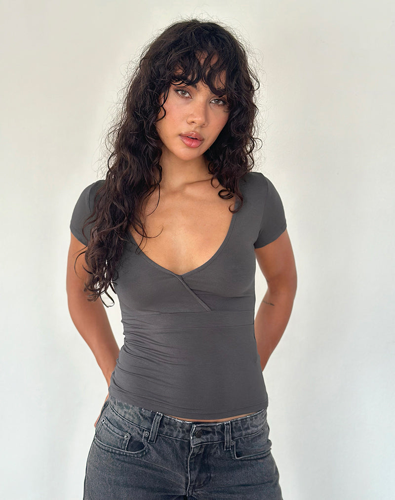 Immagine di Machiko Plunge Wrap Top in grigio antracite