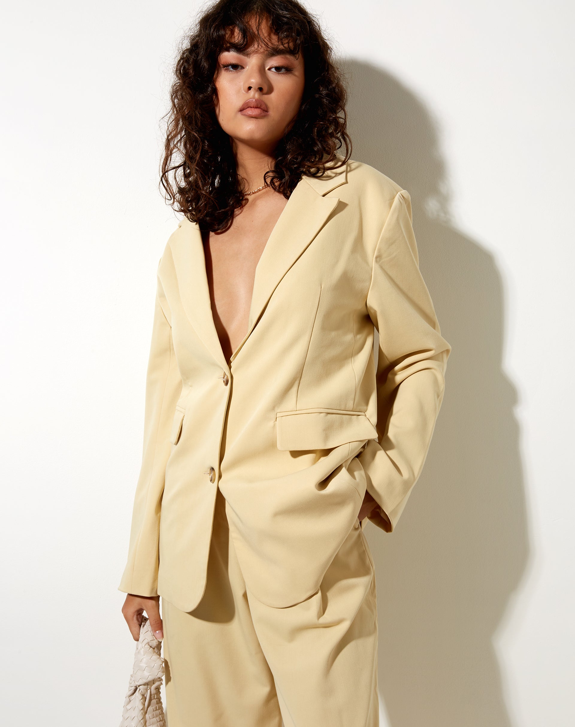 Immagine di Maiwa Blazer in crema di burro