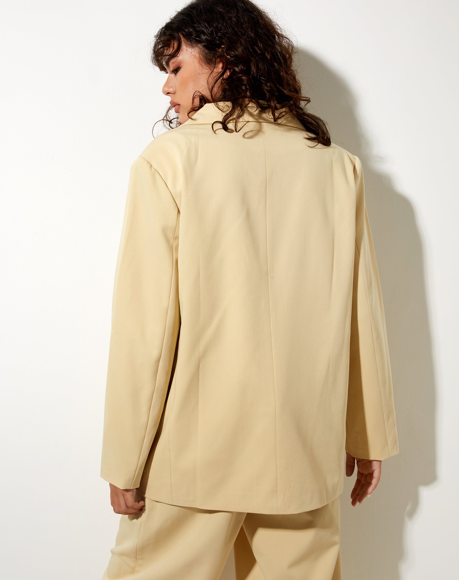 Immagine di Maiwa Blazer in crema di burro