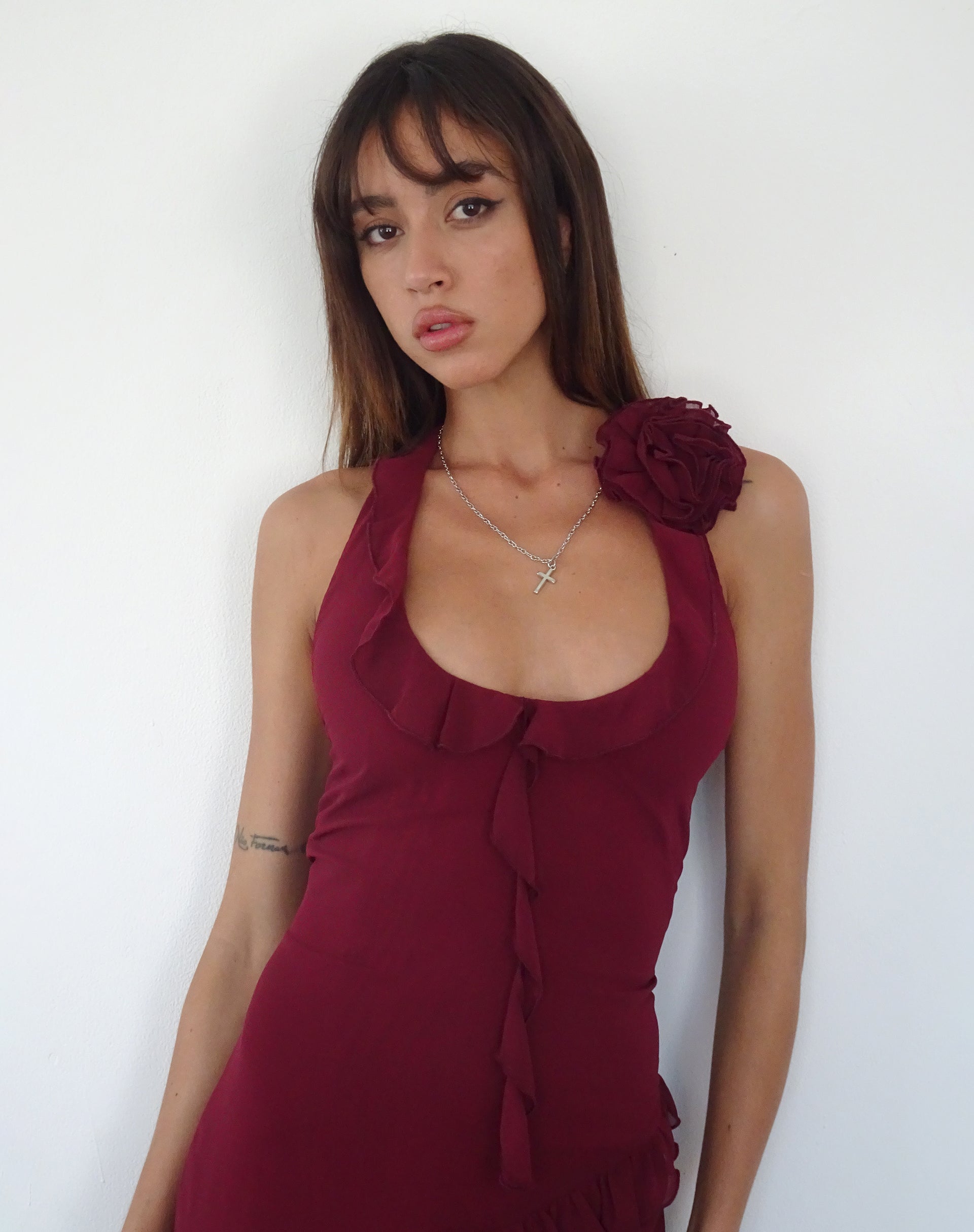 Immagine di Margaret Mini abito con volant in chiffon color prugna con rosetta