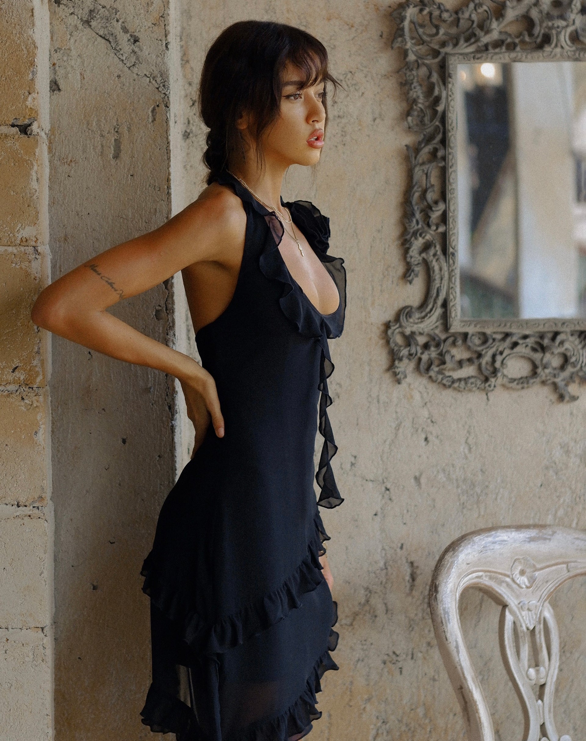 Immagine di Margaret Mini abito con volant in chiffon nero con rosetta