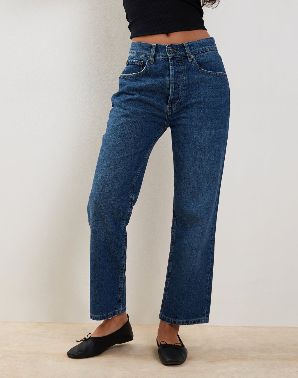 Jeans a gamba dritta a vita media in denim usato blu medio