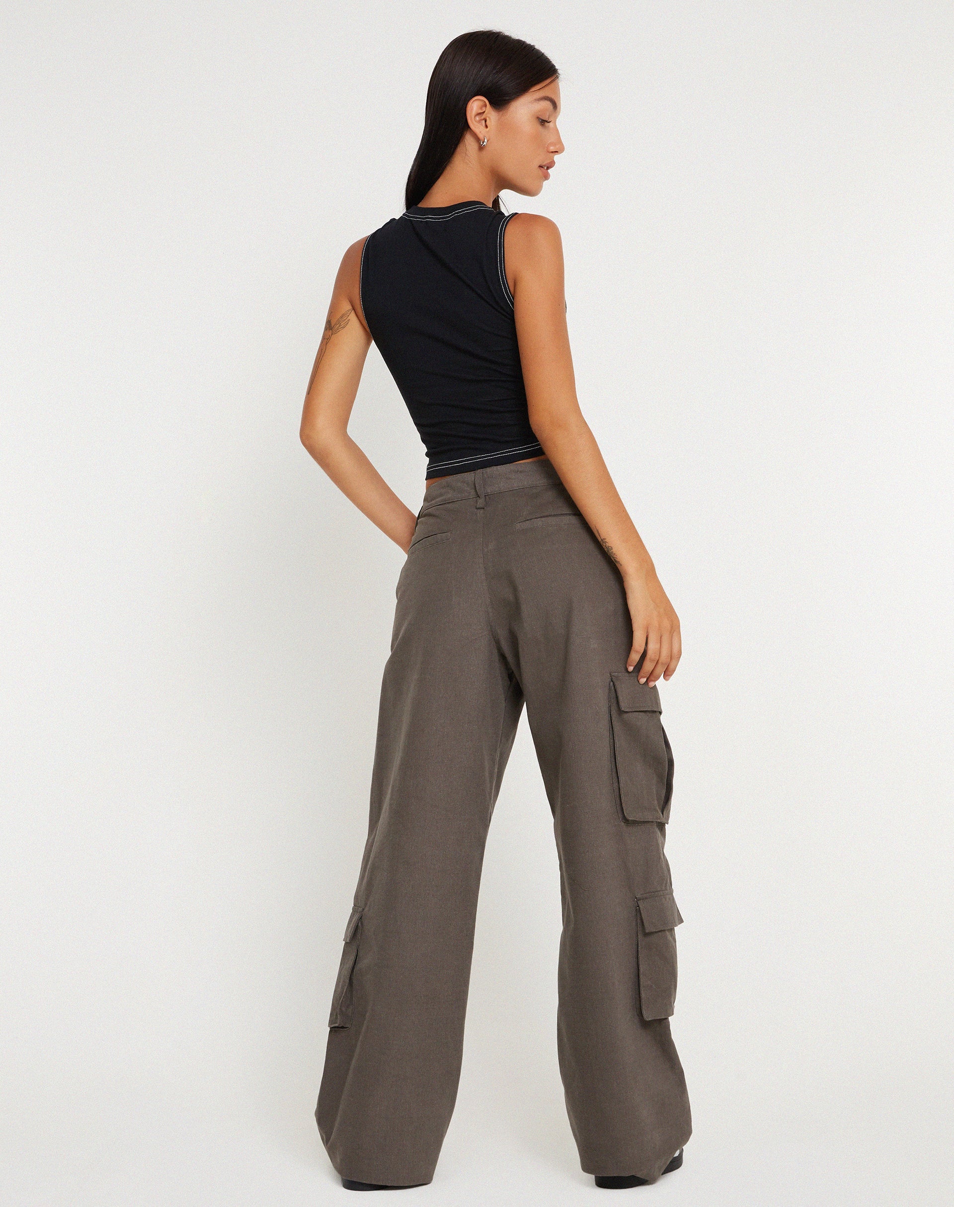 immagine di Min Cutout Crop Top in nero